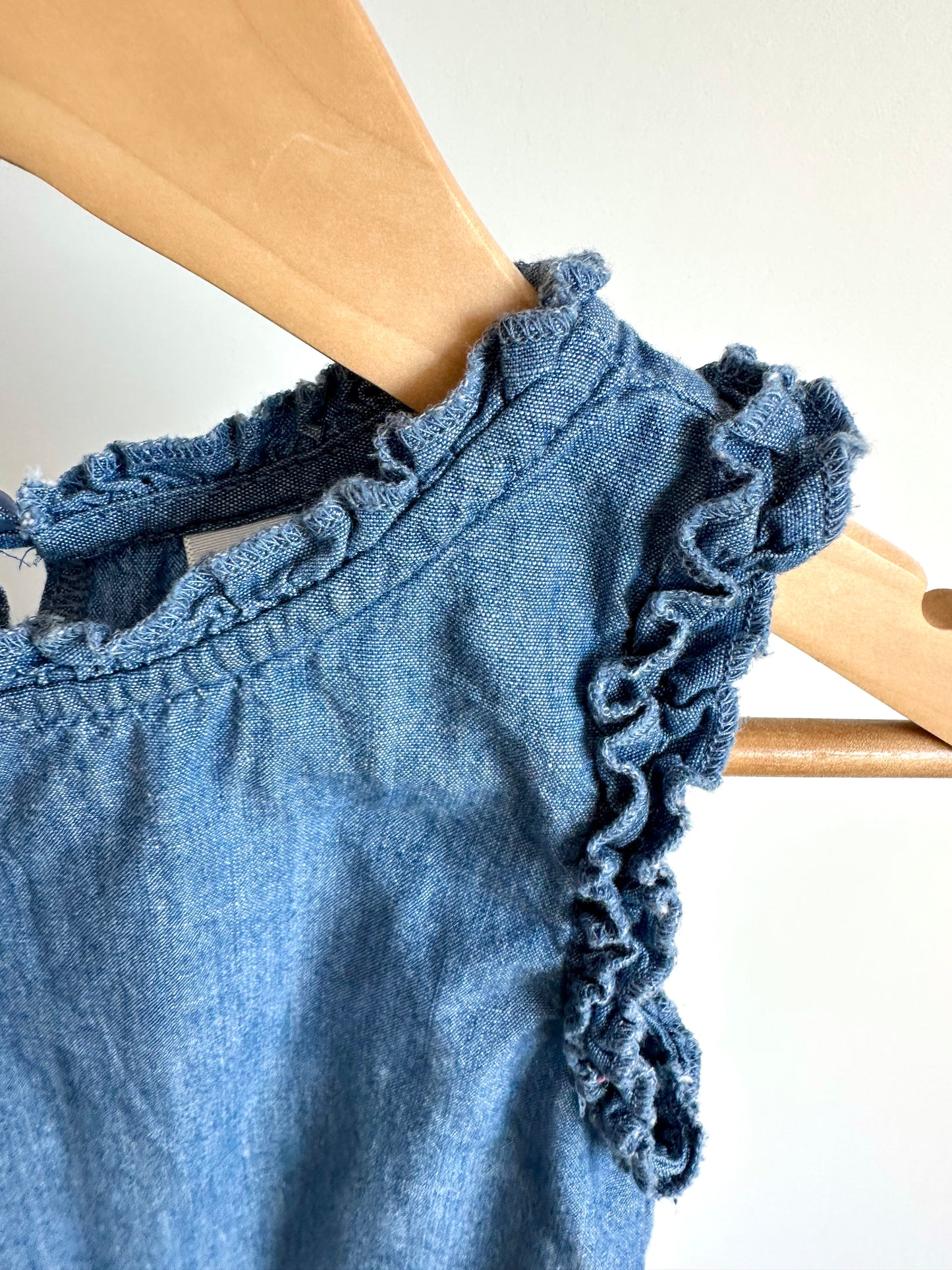 Chambray Ruffle Sleeve Top / 18-24m