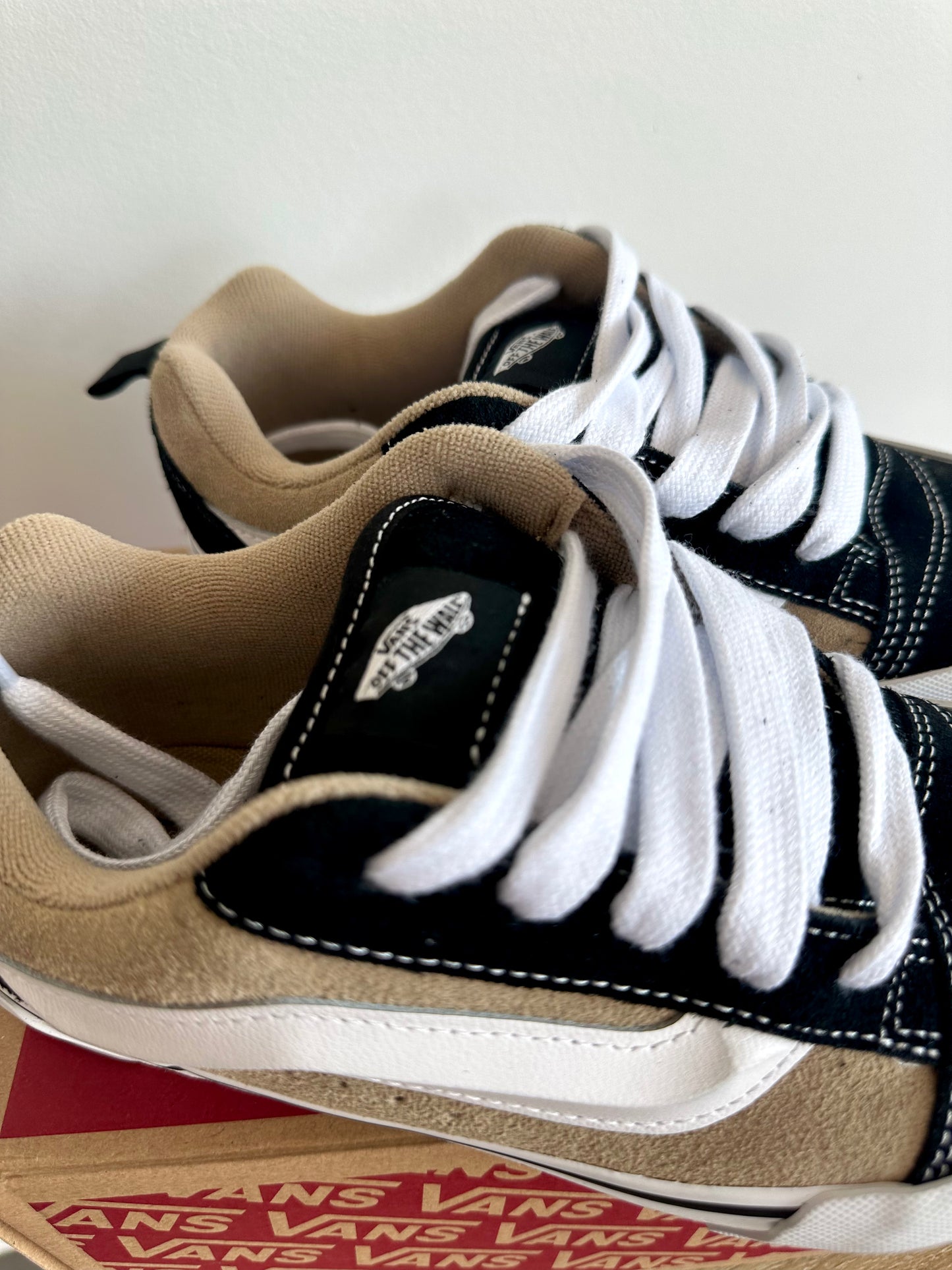 Vans Knu Skool Black/Brown Shoes (New In Box) / Big Kid size 6 (Youth)