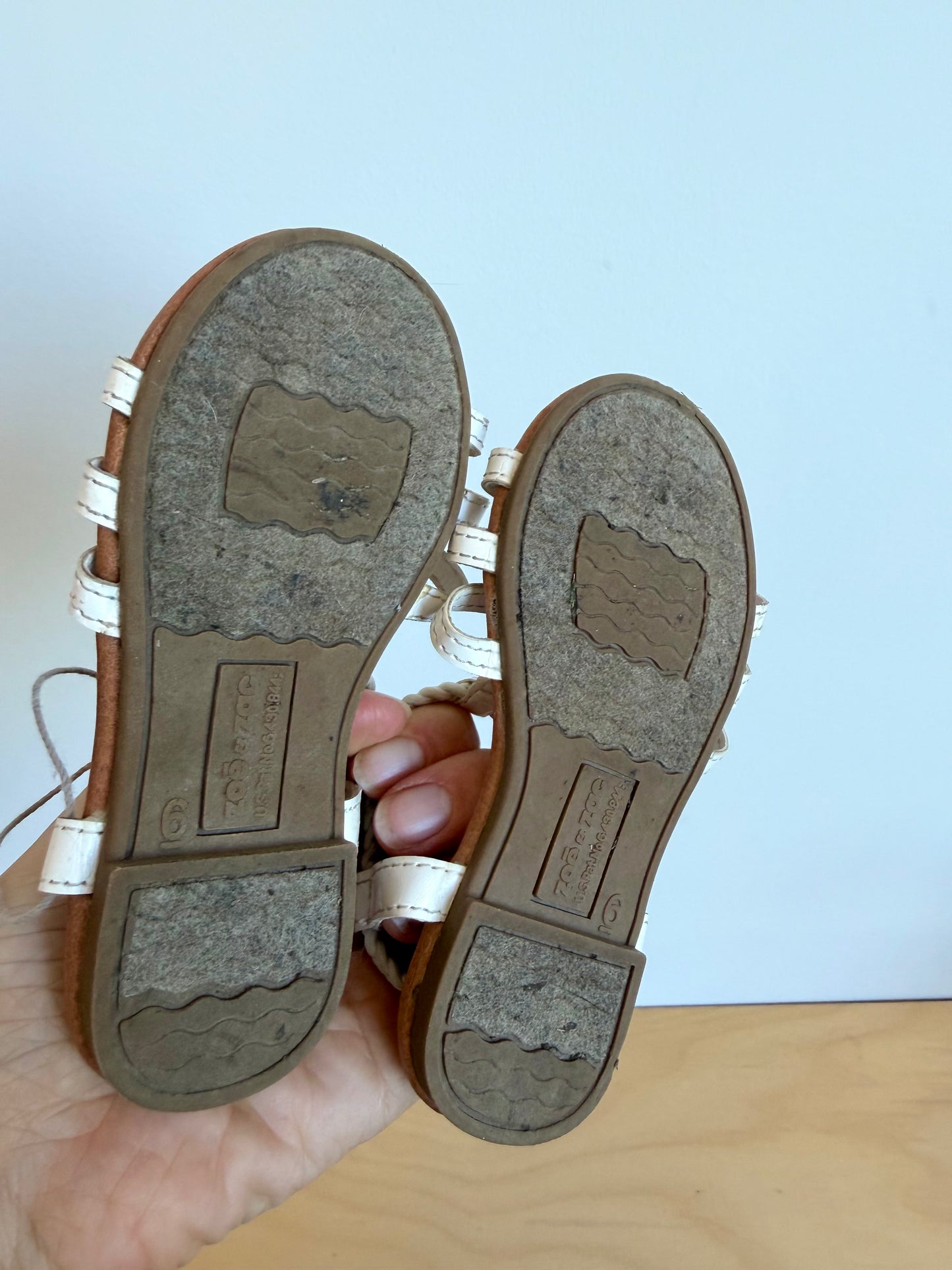White Braided Strap Sandals / Size 6 toddler