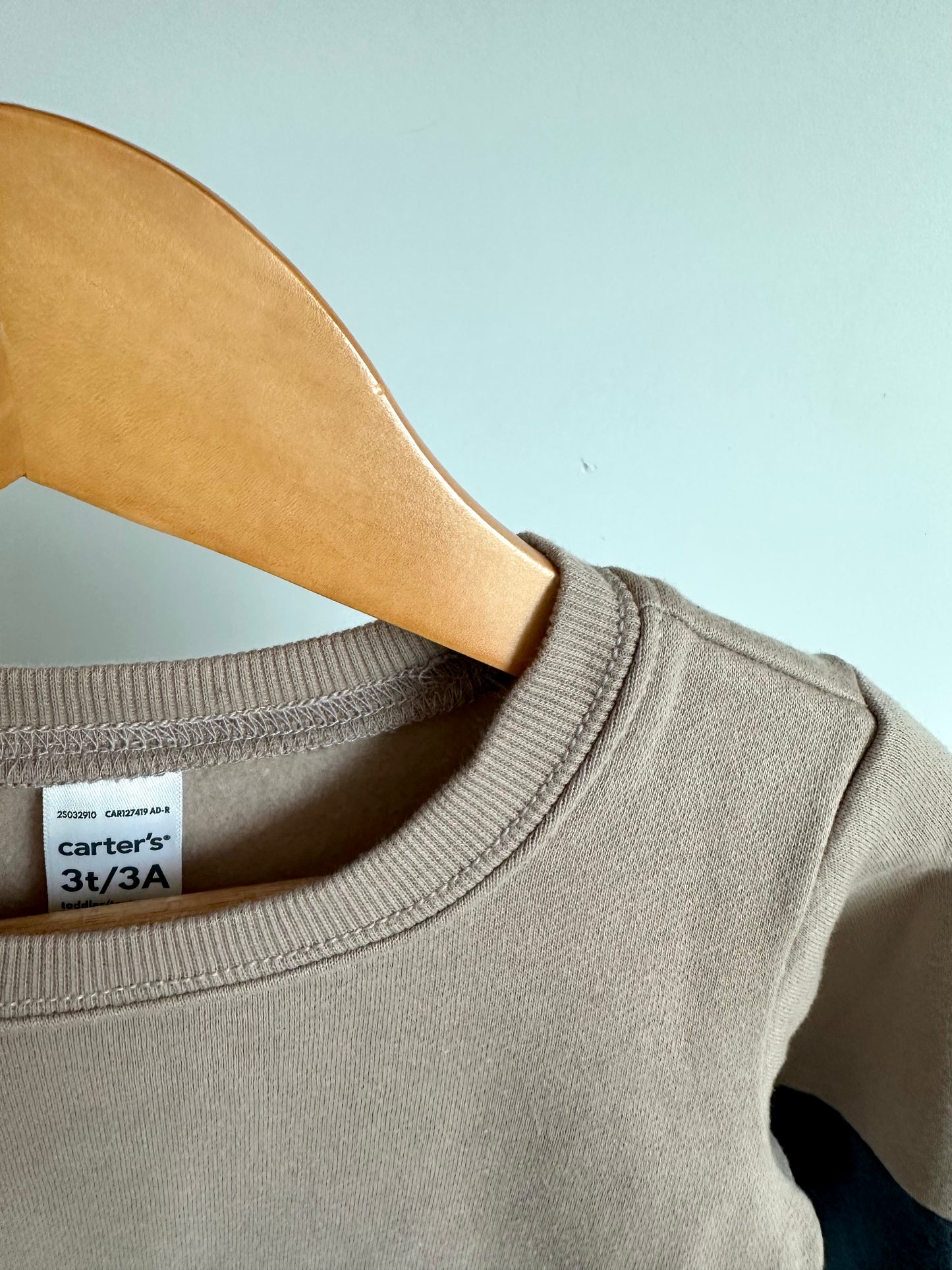 Color Blocking Neutral Sweater / 3T