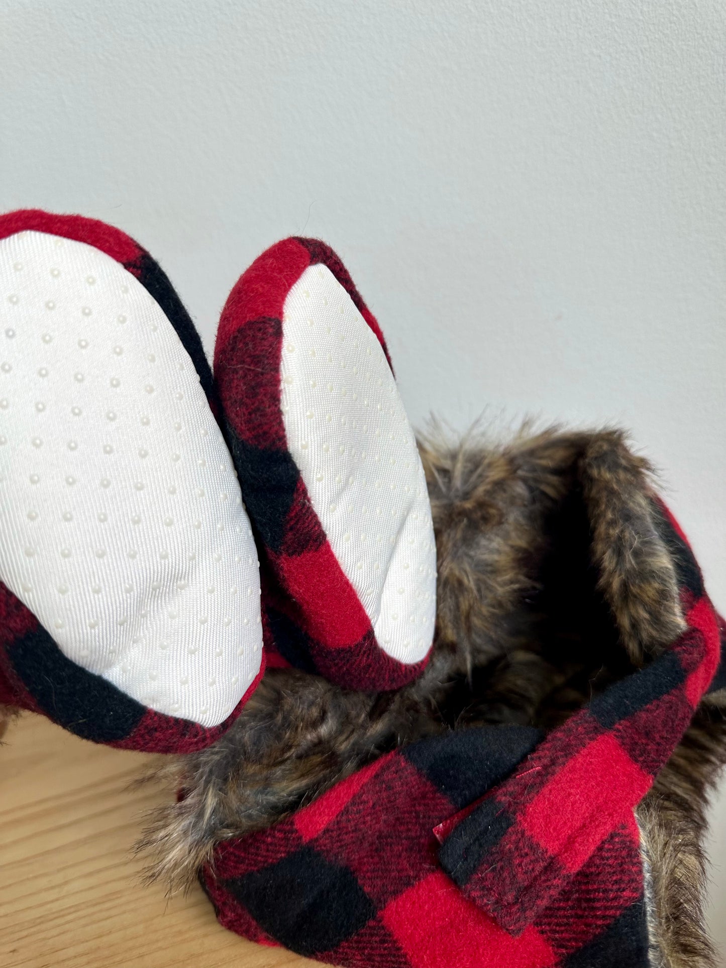 Plaid and Faux Fur Hat + Boots Set / 6-12m