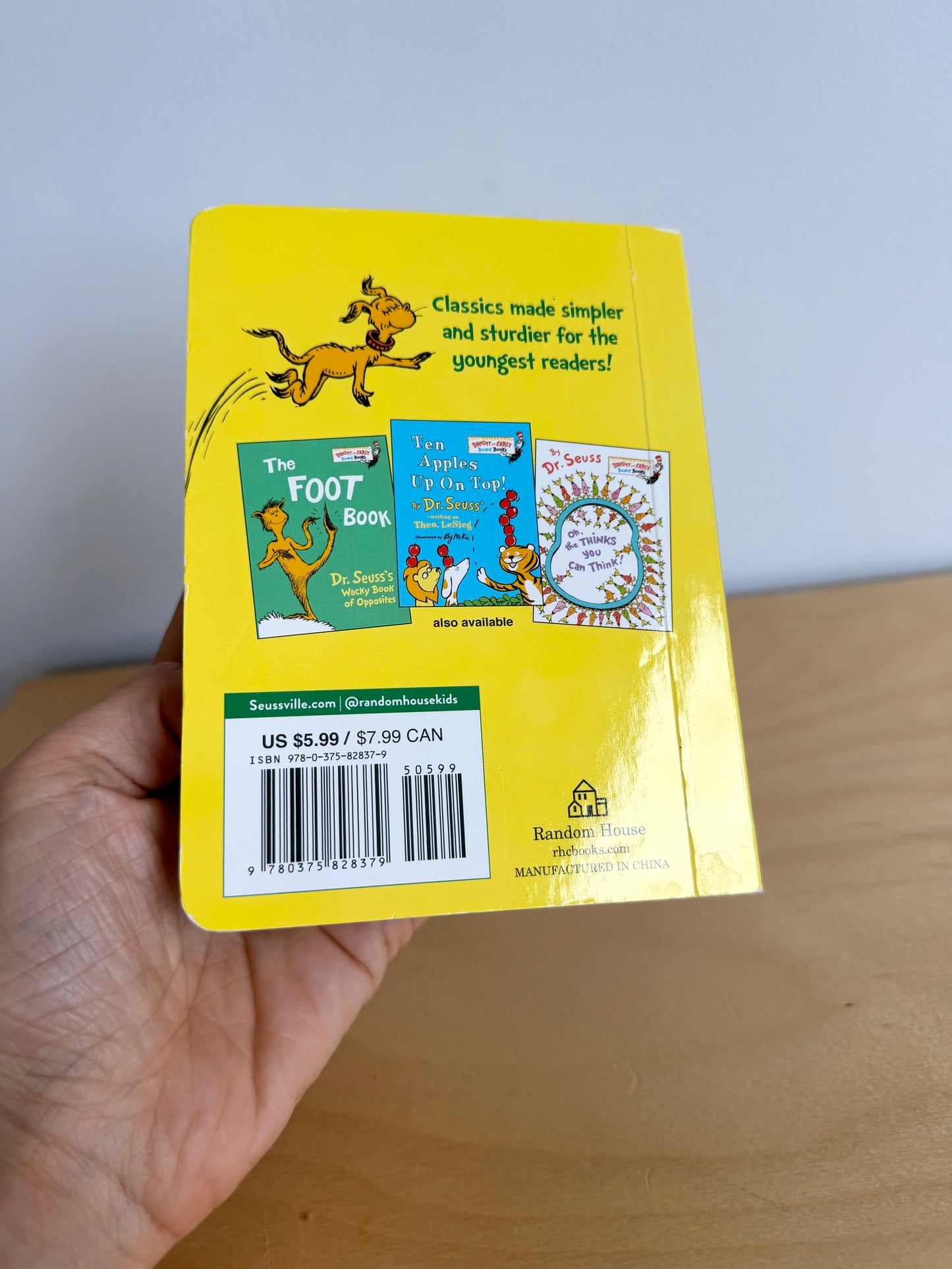 Hop On Pop Book / 1-4 years