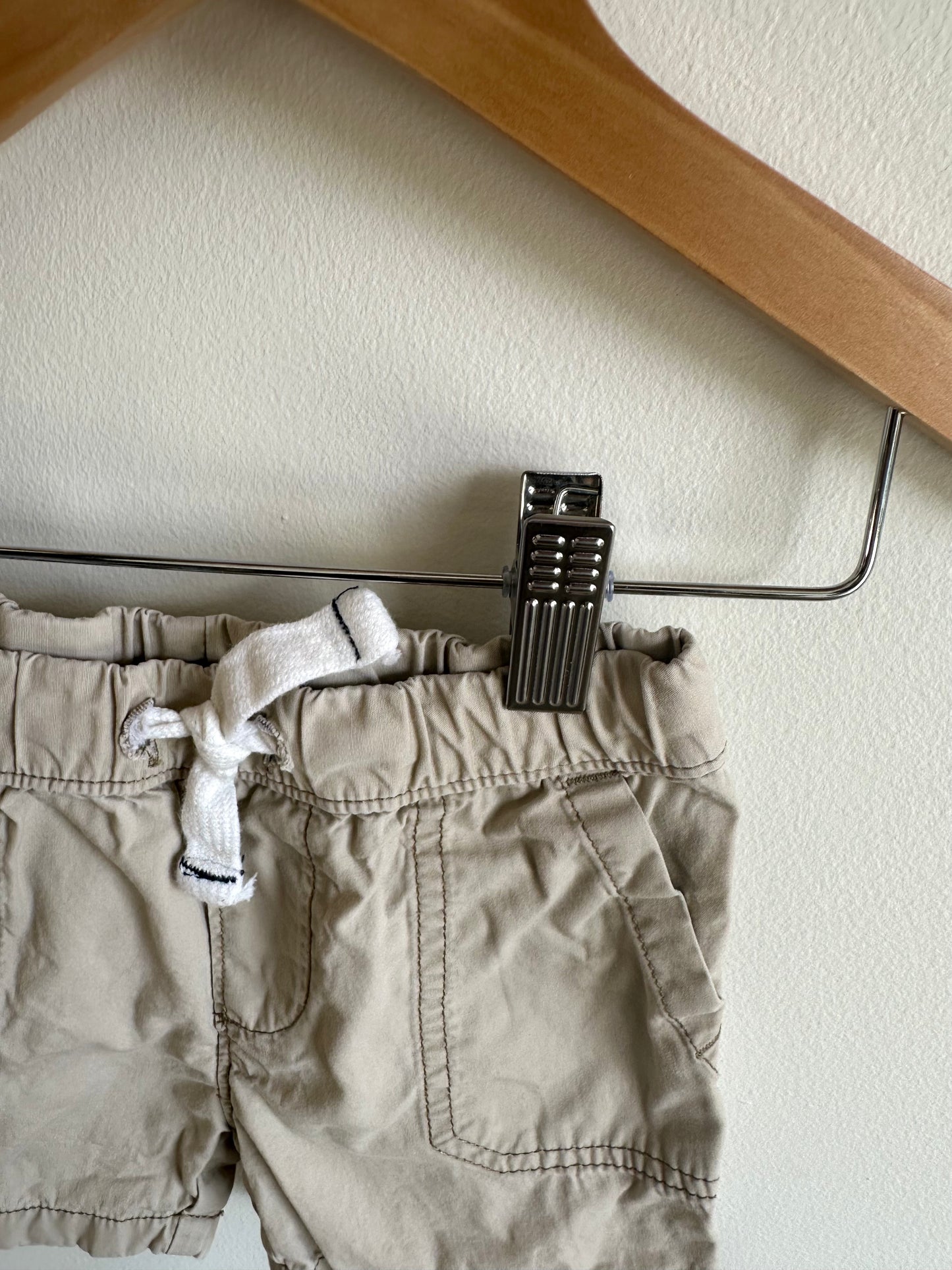 Tan Shorts with Drawstring / 12m