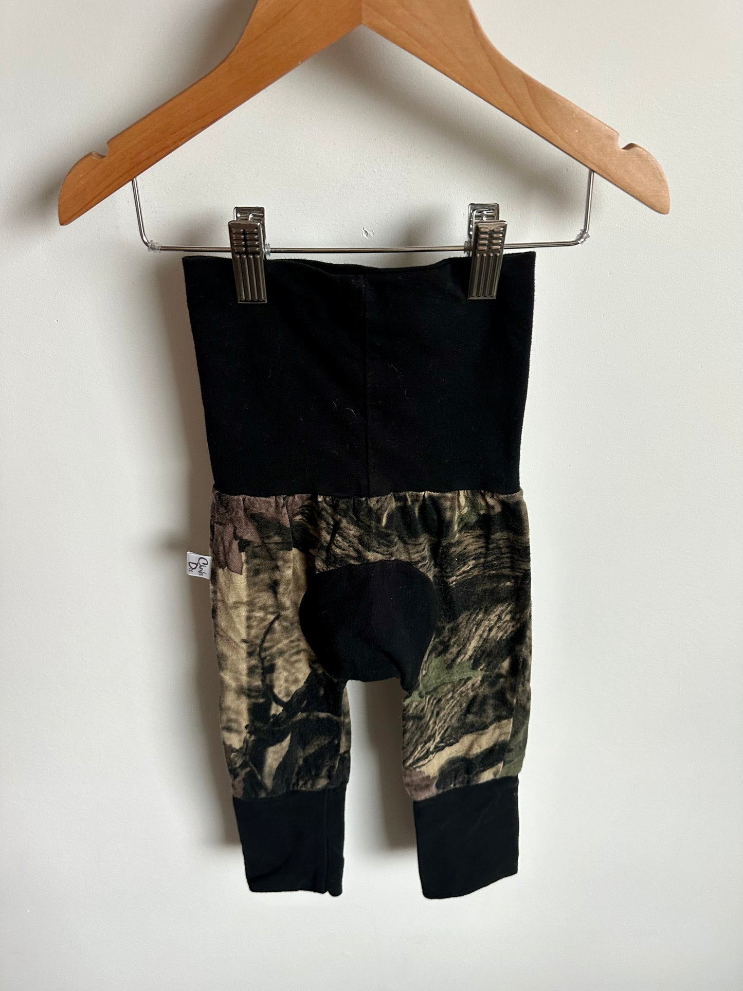 Woodlands Green Leaf Grow with Me Pants / 1-3T