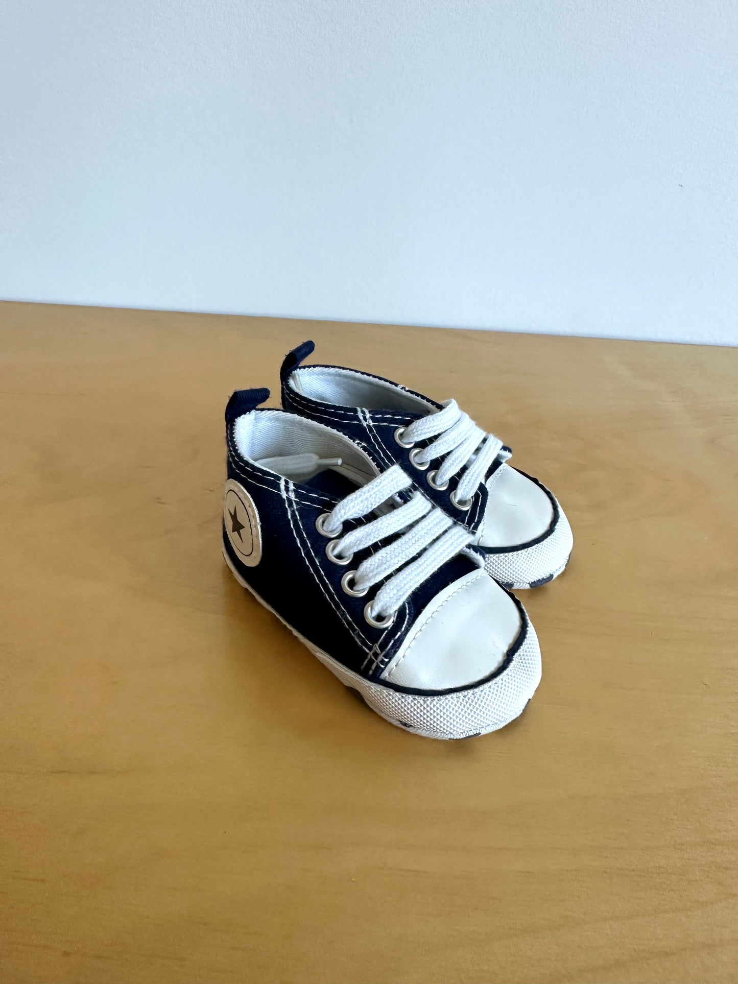 Navy Soft Sole Lace Shoes / 3-6m