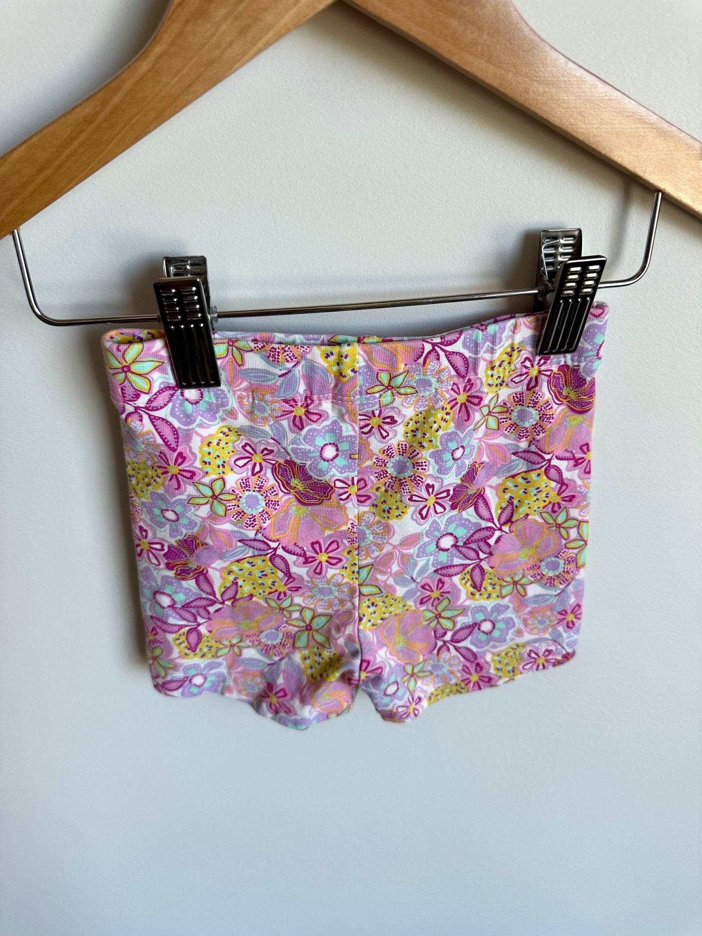 Floral Biker Shorts / 12-18m