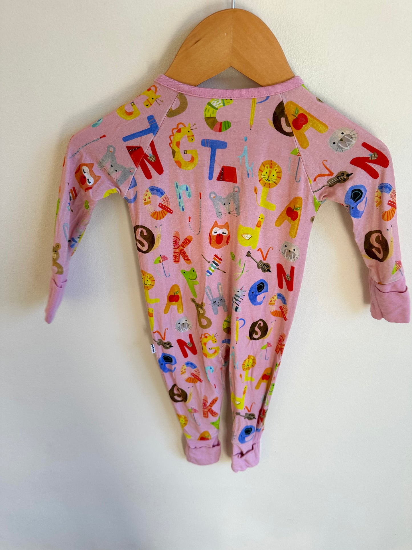 Bamboo Alphabet Sleeper / 0-3m