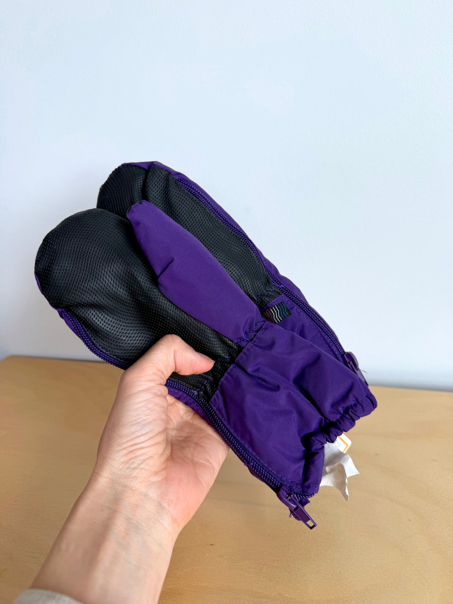 Purple Winter Gloves / 2-3 years
