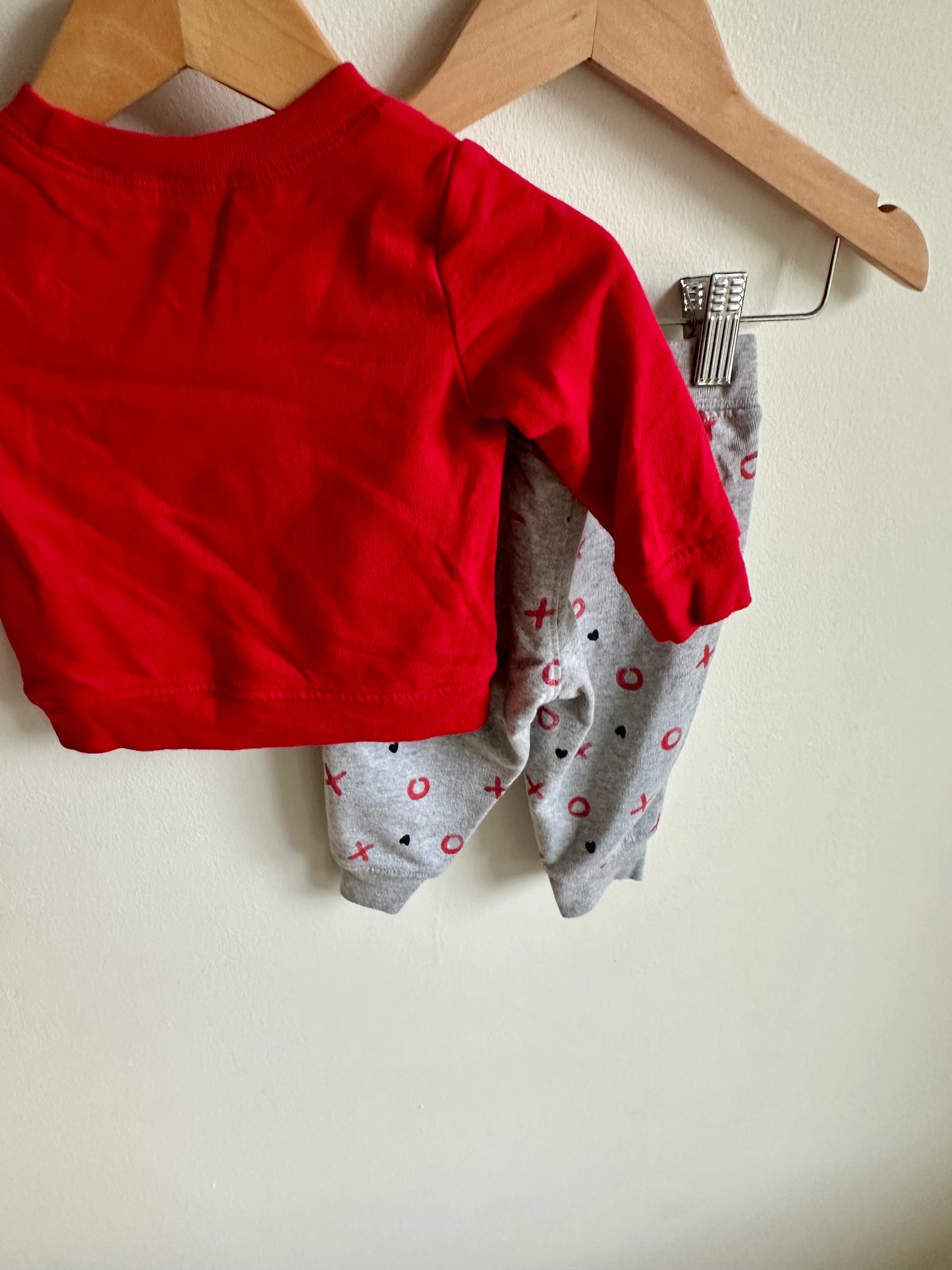 Stole your Heart Sweater + Pants Set / 6m