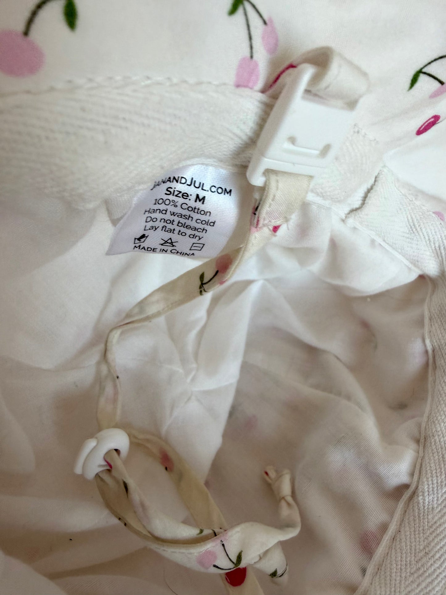 Jan & Jul White Cherry Hat / M (6-24m)