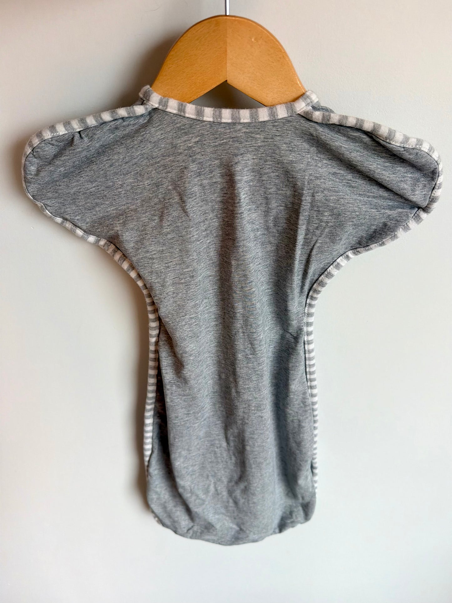 Grey Stripe Sleep Sack / 3-9m