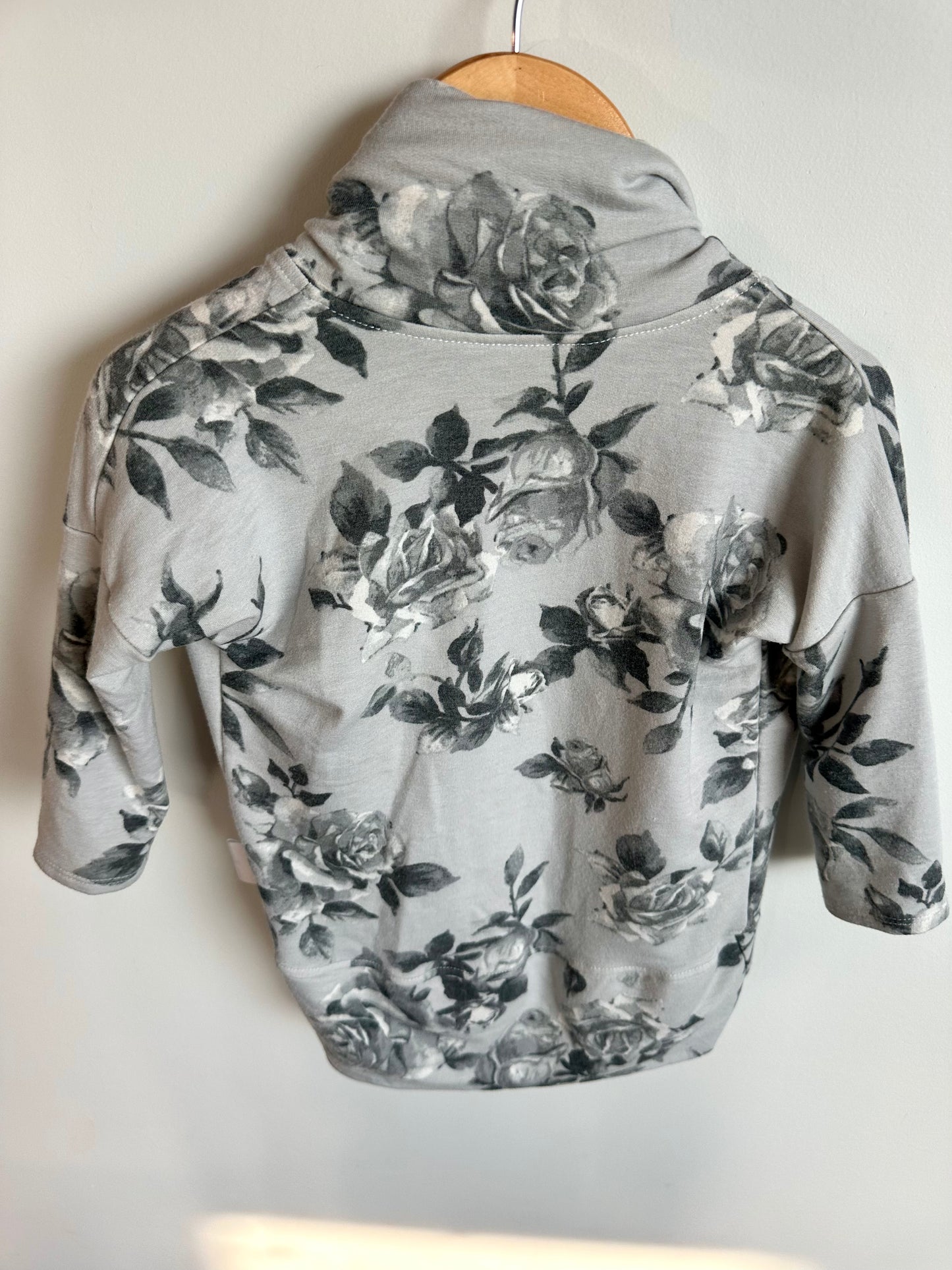 Grey Rose Open Cardigan / 2T