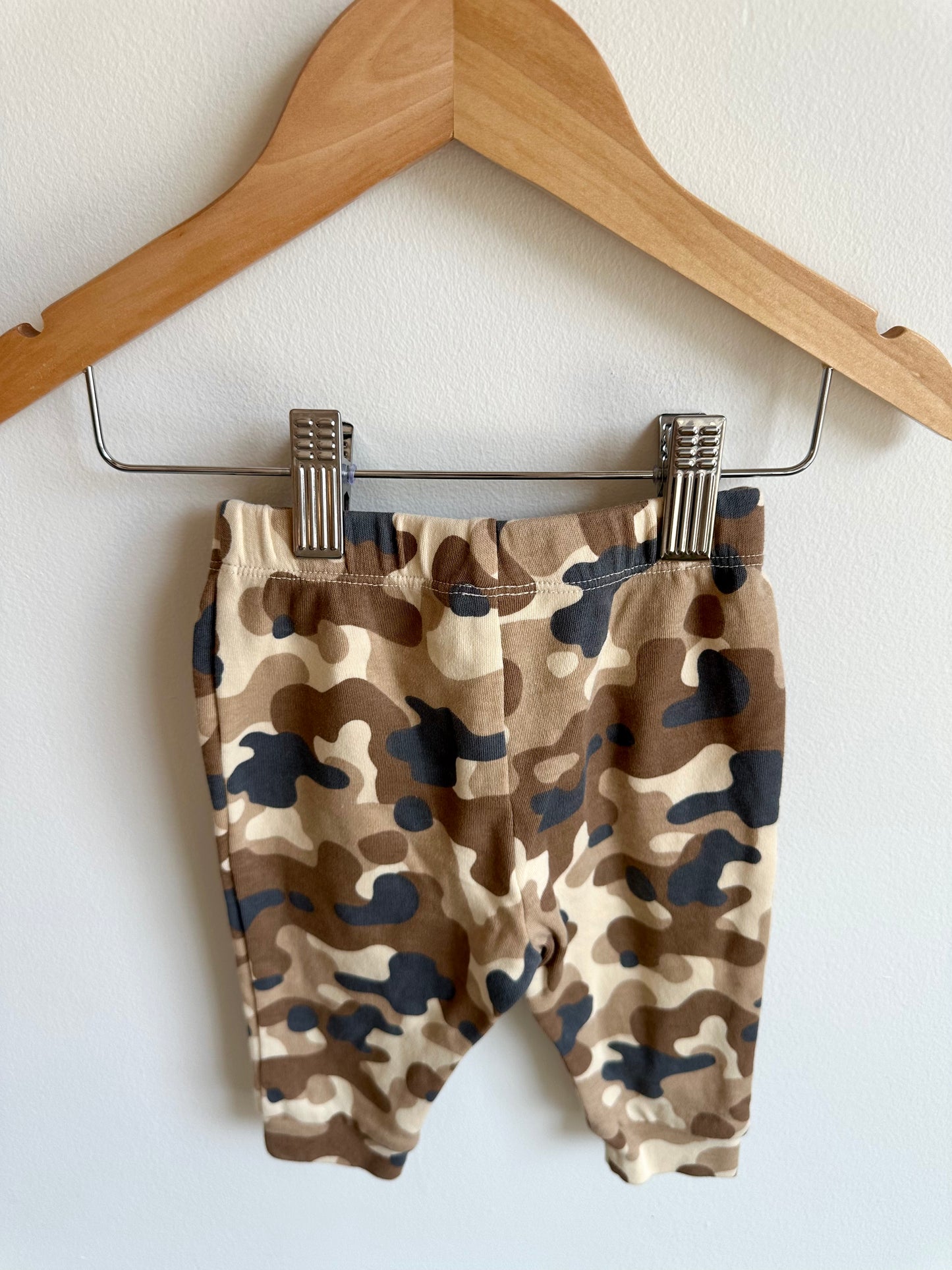 Brown Camo Pants / 6m