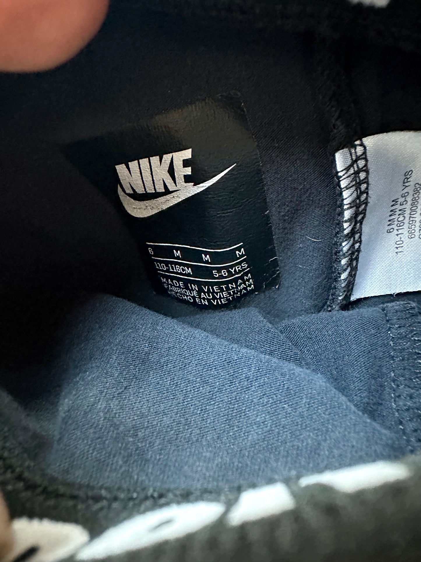 Nike Black Leggings / 4-5 years