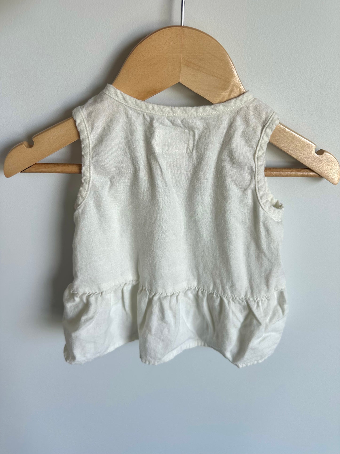 Cream Peplum Button Tank / 9m