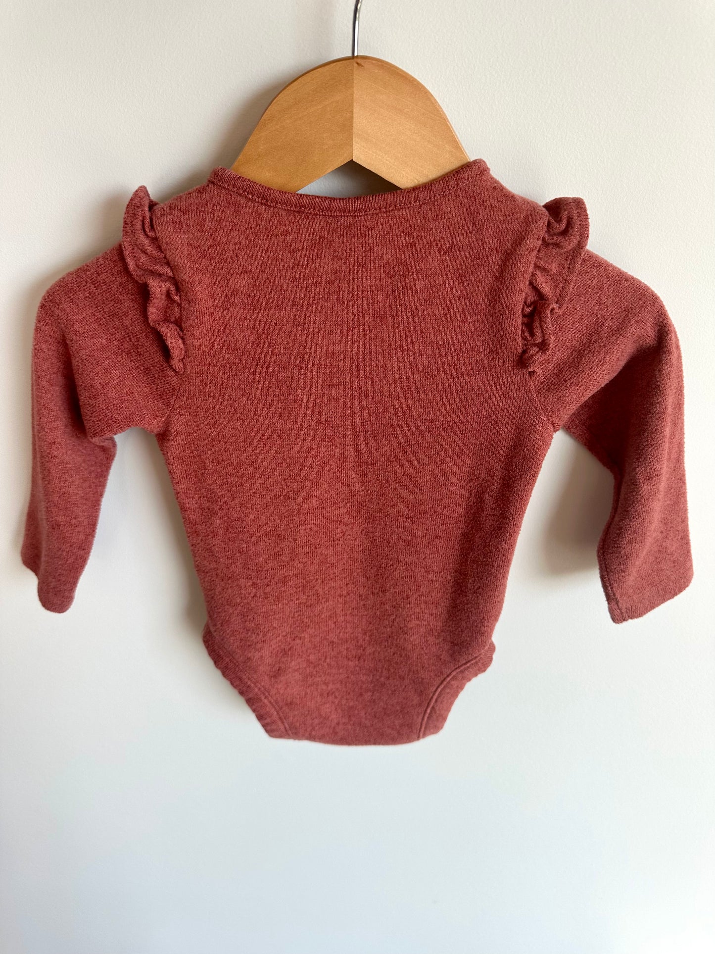 Currant Ruffle Bodysuit / 6-12m