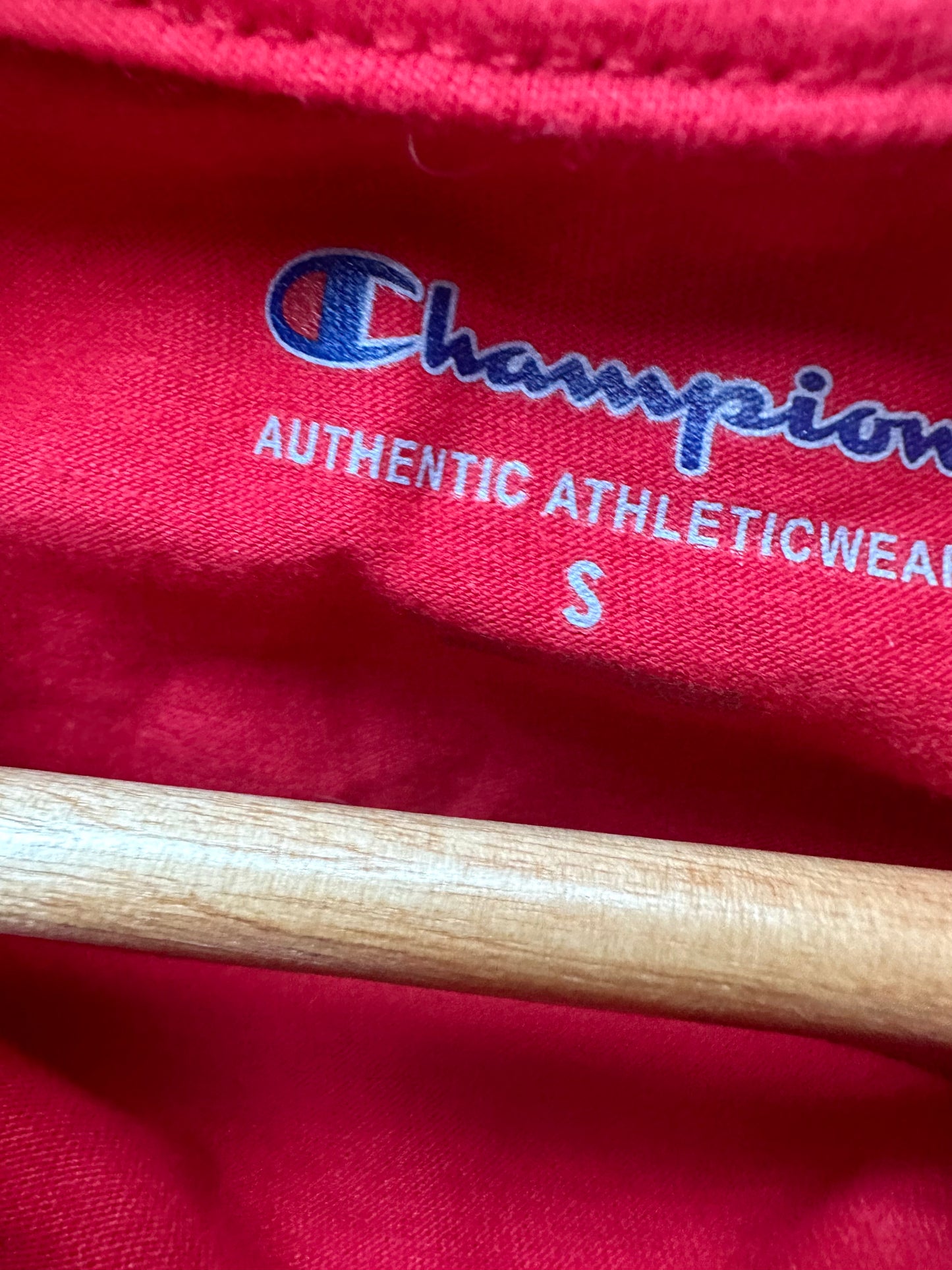Champion Red T-Shirt (PLAY) / 5 years?