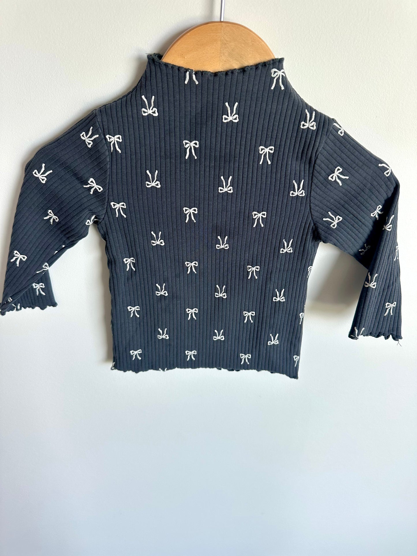 Mock Neck Bow Top / 6-12m