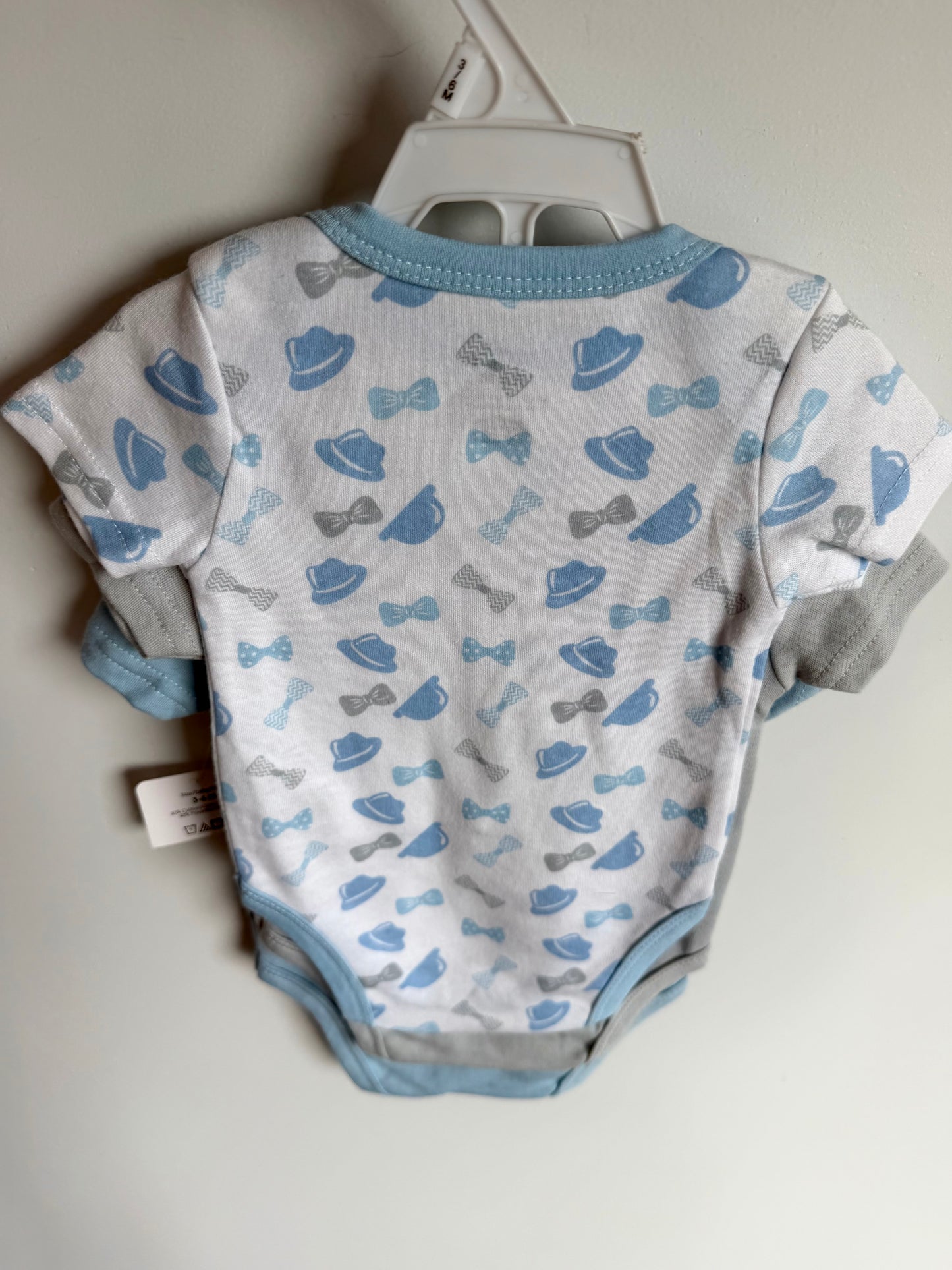 Ladies I Have Arrived Bodysuits (With tags) / 3-6m