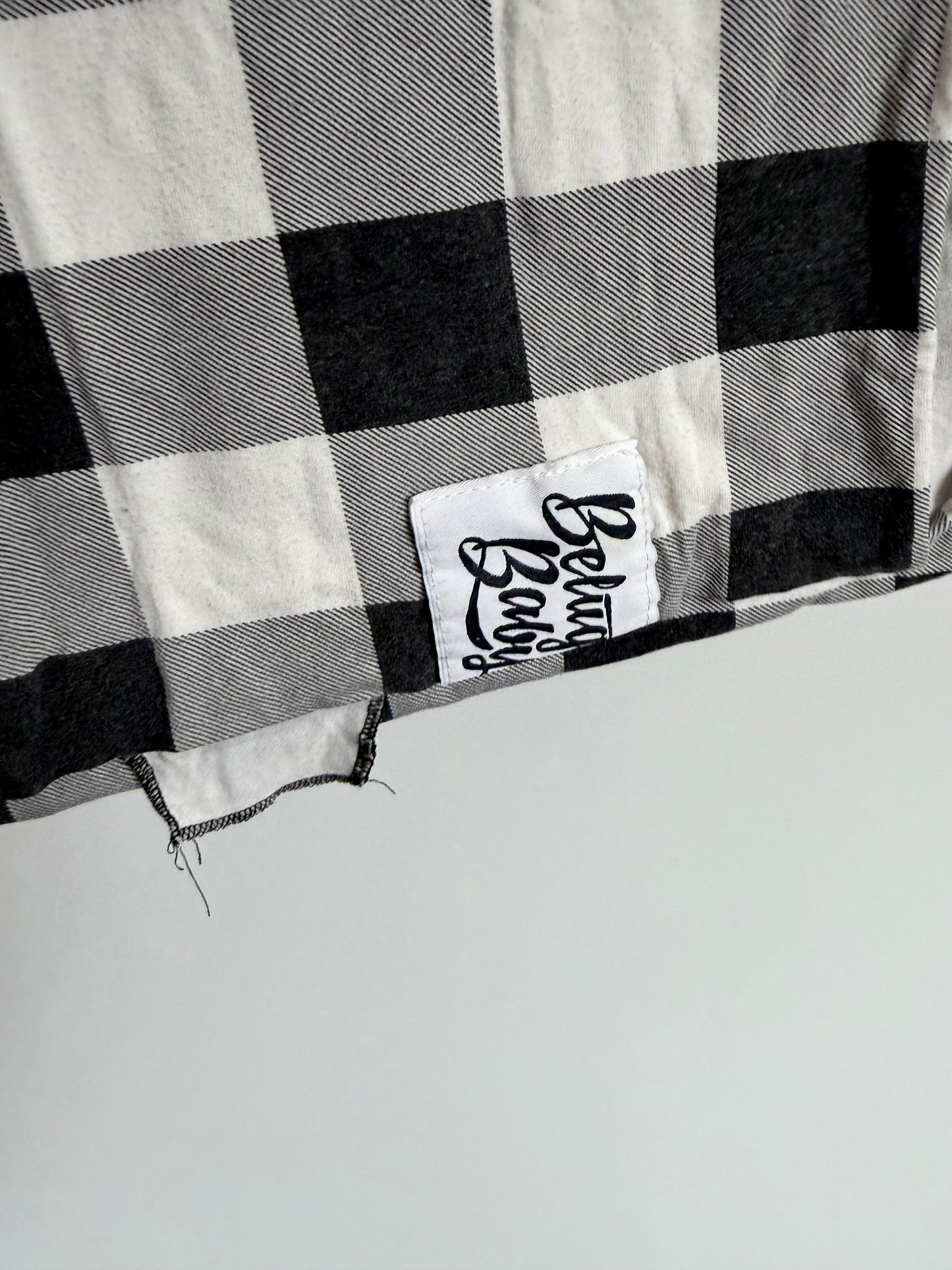 Beluga Baby Checkered Wrap Carrier