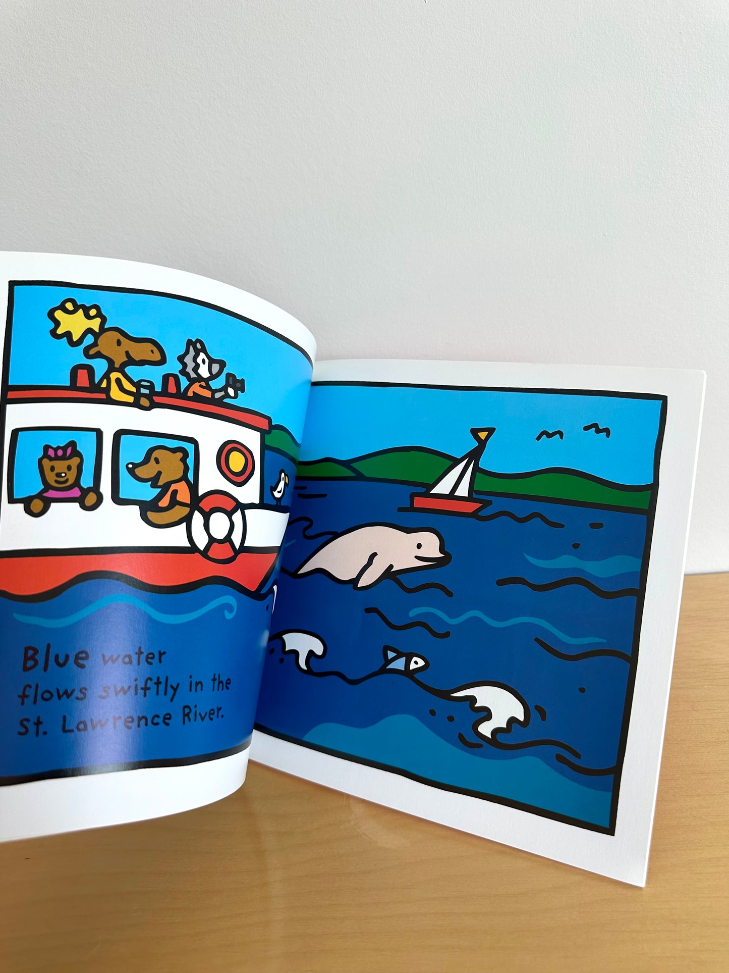 Canada in Colours Softcover Book / 0-3 years