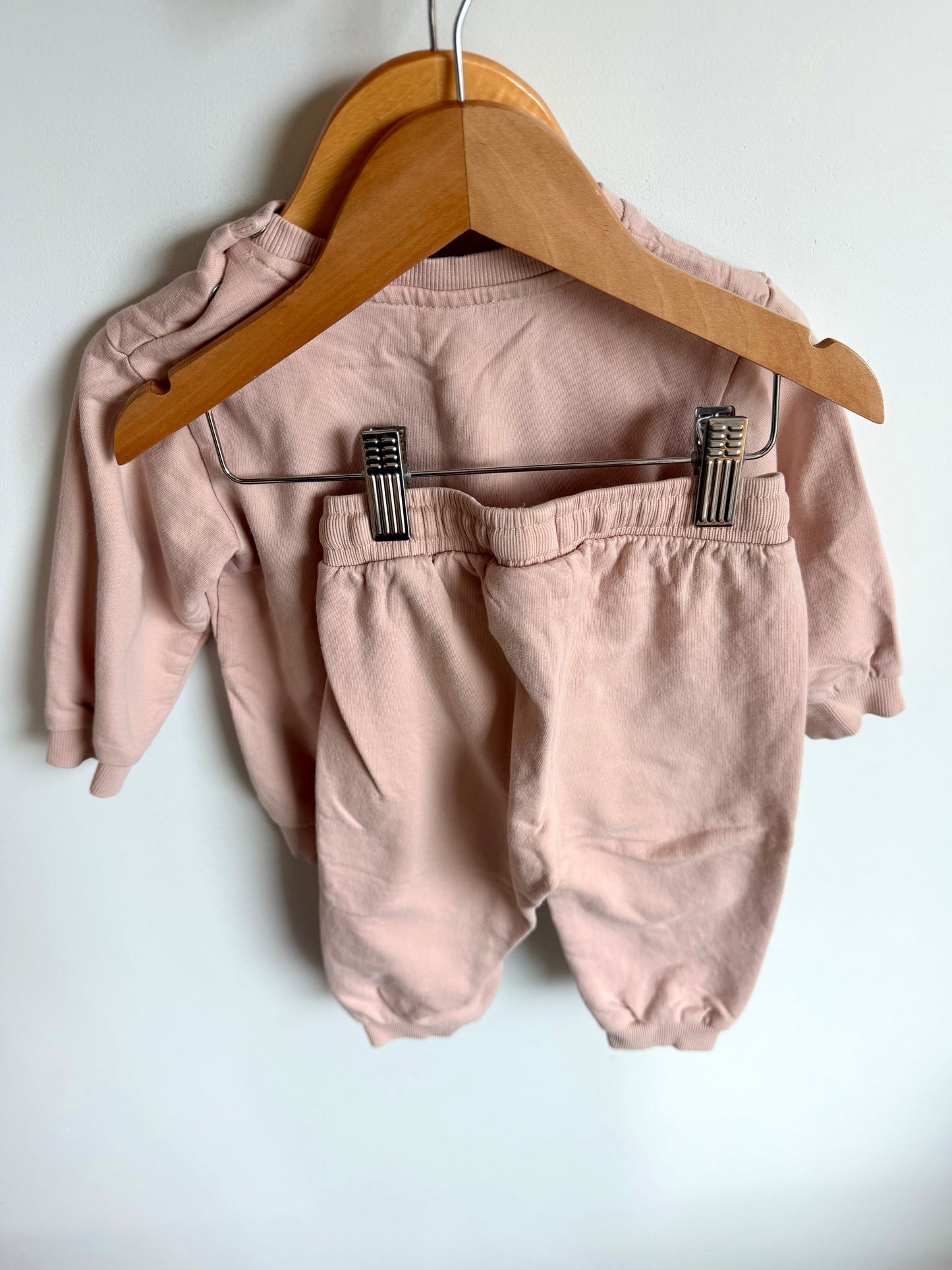 H&M Blush Sweater + Pants Set / 12-18m