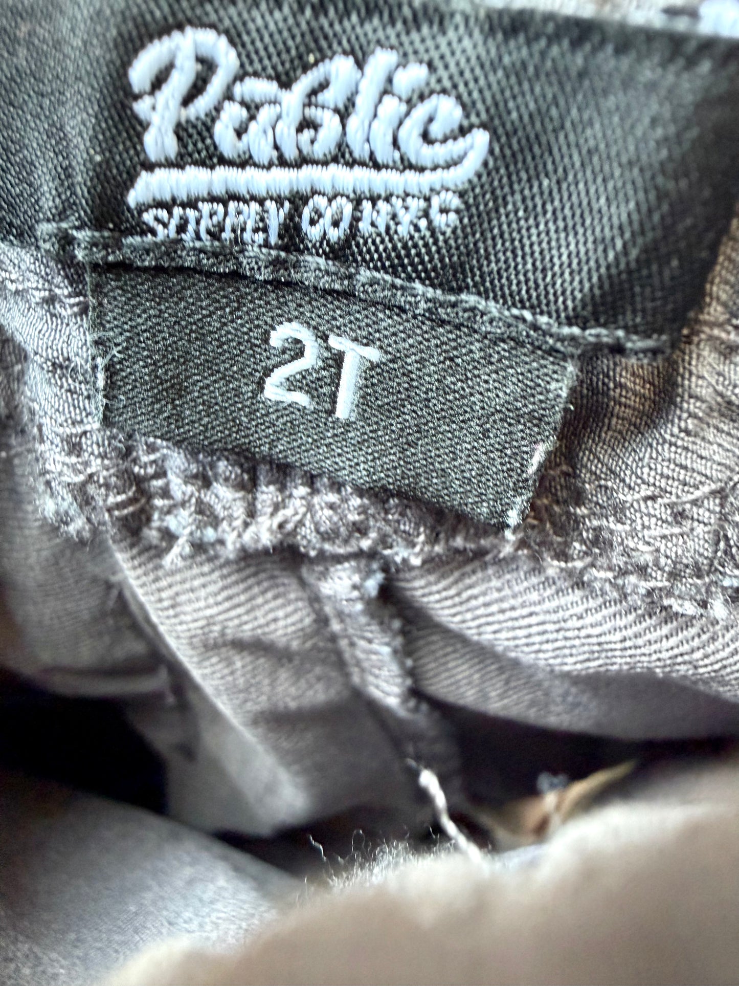 Public Supply co. Grey Shorts / 2T