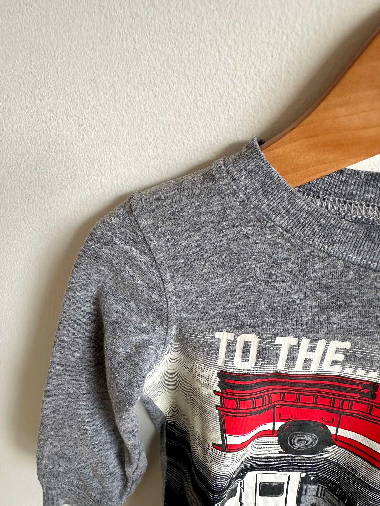 To The Rescue Top / 18m