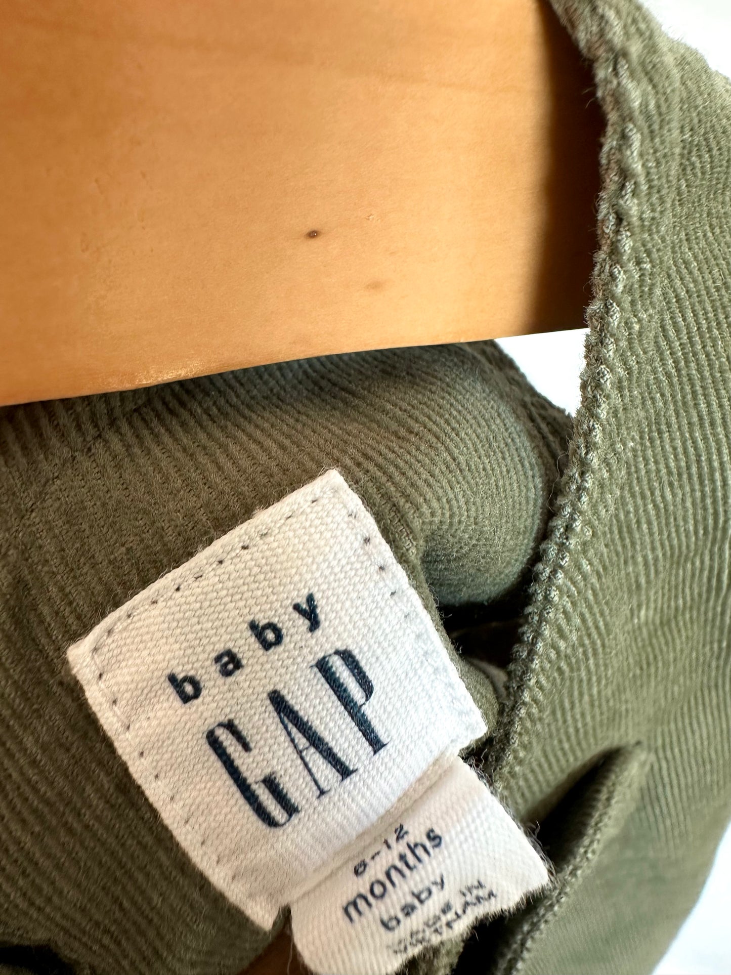 Gap Olive Heart Cord Dress / 6-12m