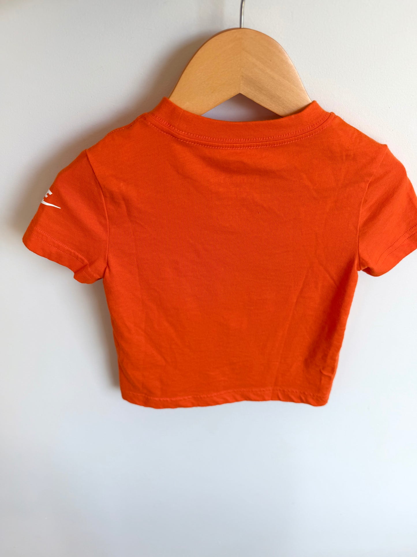 Orange Nike T-shirt / 2T
