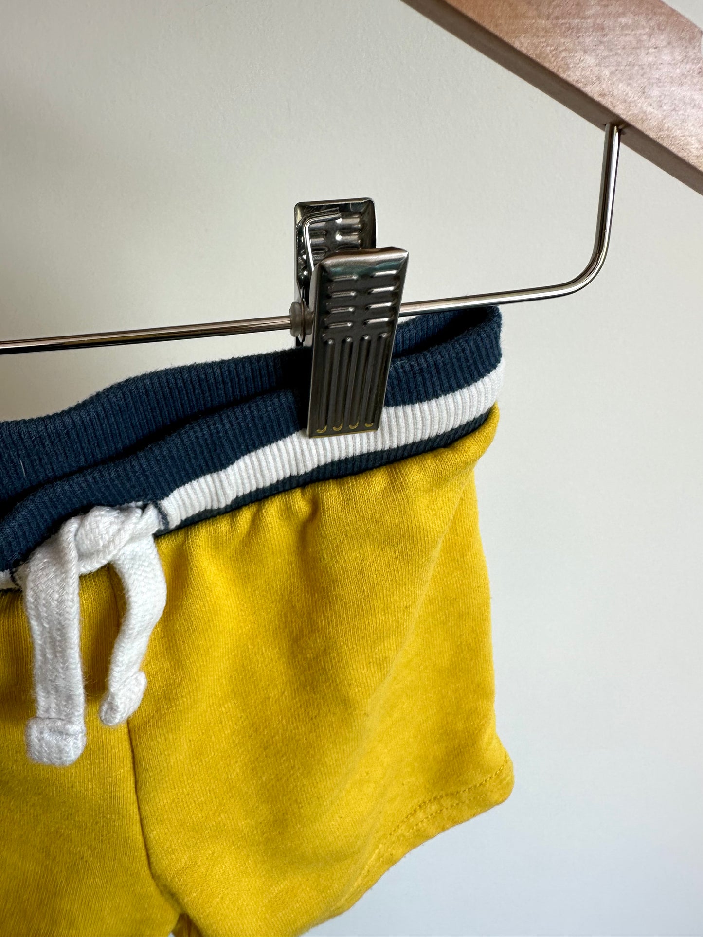 Yellow Shorts with Navy Waistband / 2T
