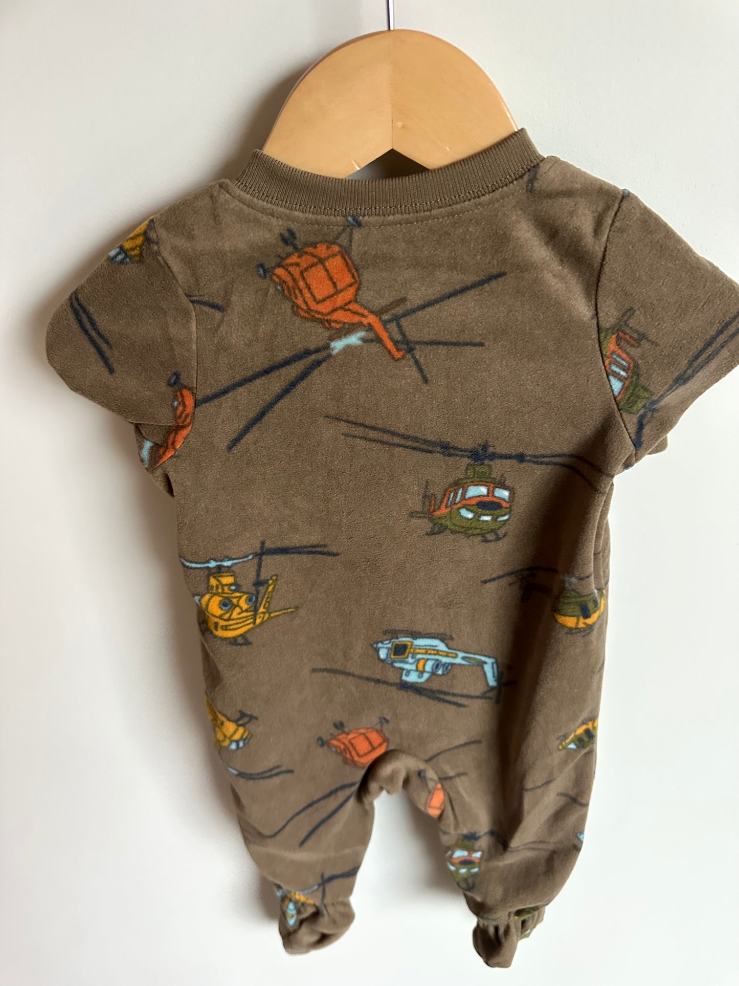 Helicopter Sleeper (With tags) / 6m