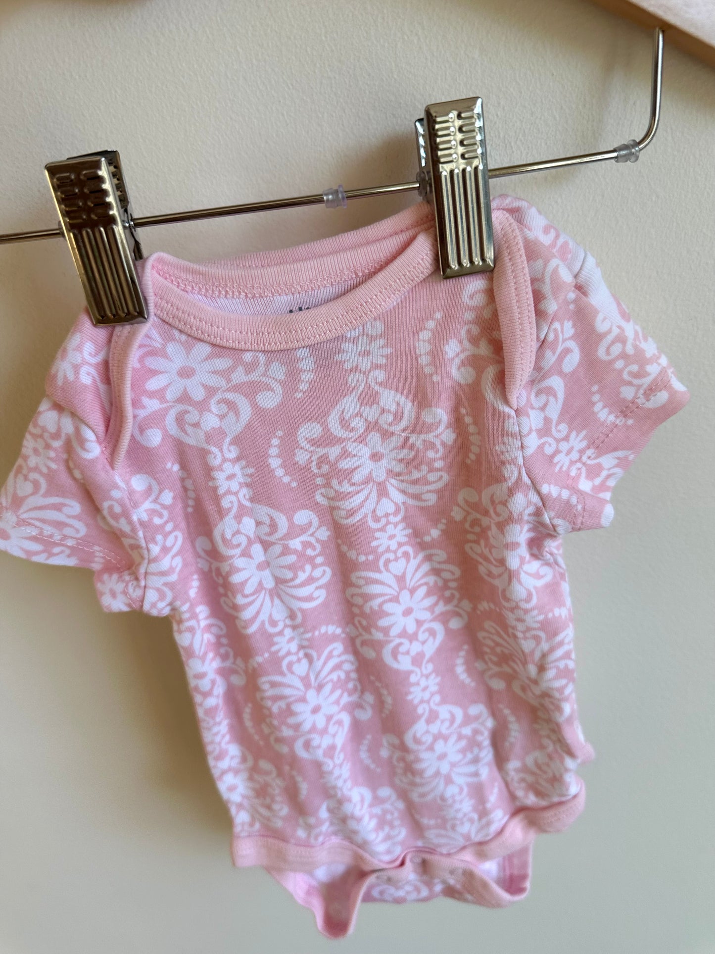 White + Pink Flourish Bodysuits (2) / 0m