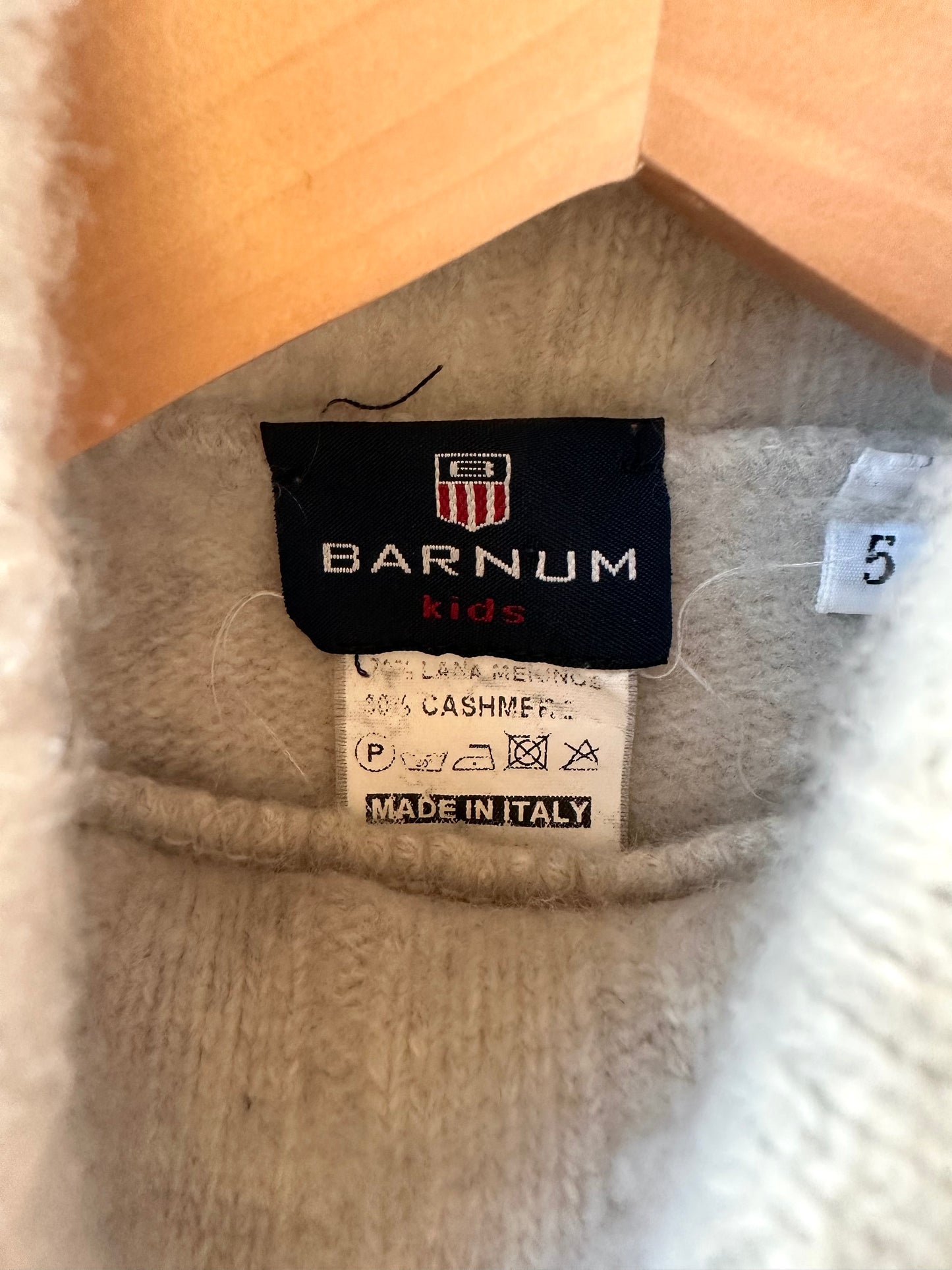 Barnum Cashmere and Merino Wool Sweater (PLAY) / 5 years