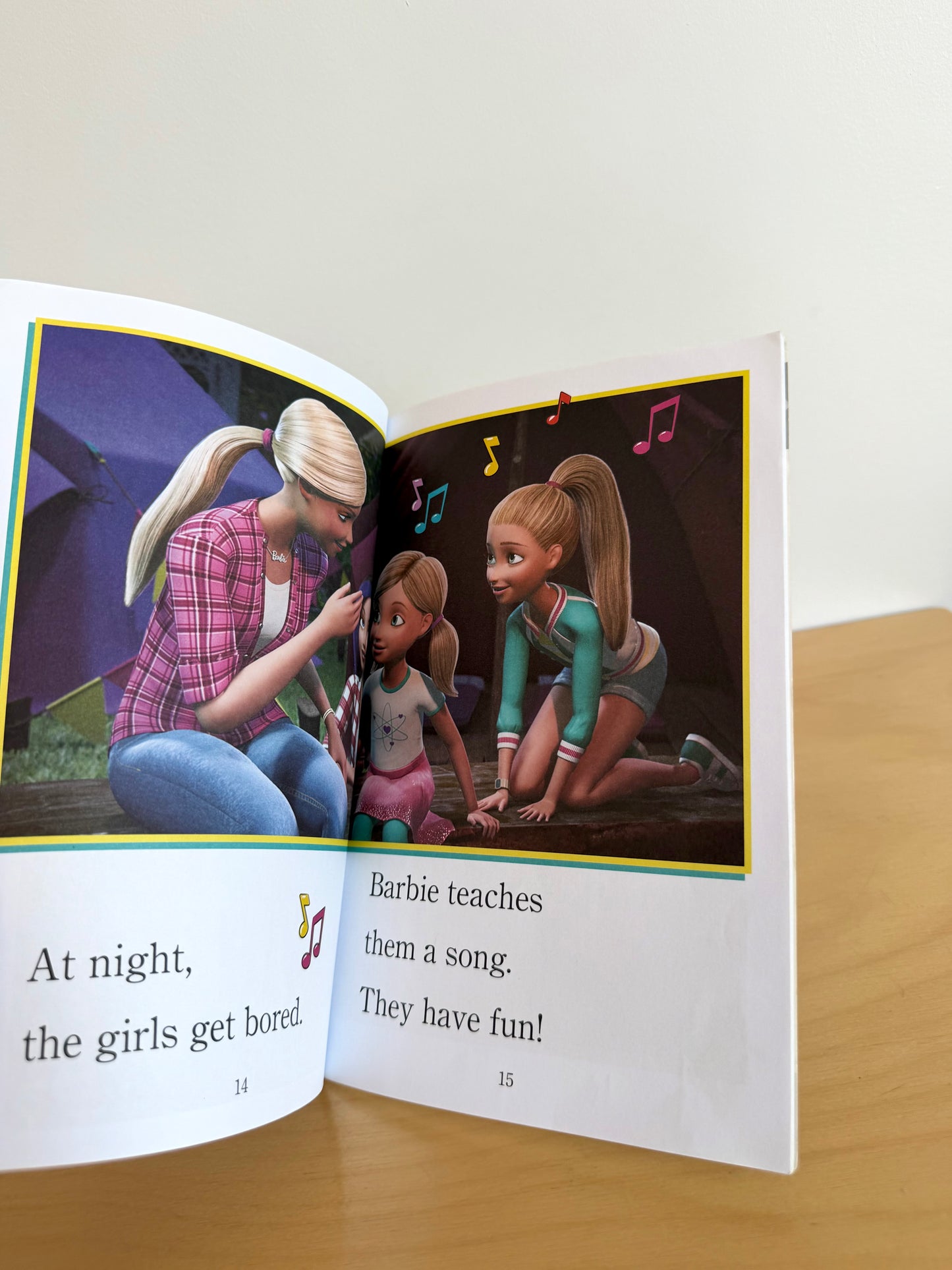 Barbie Sisters Save the Day! Book / 3-6 years