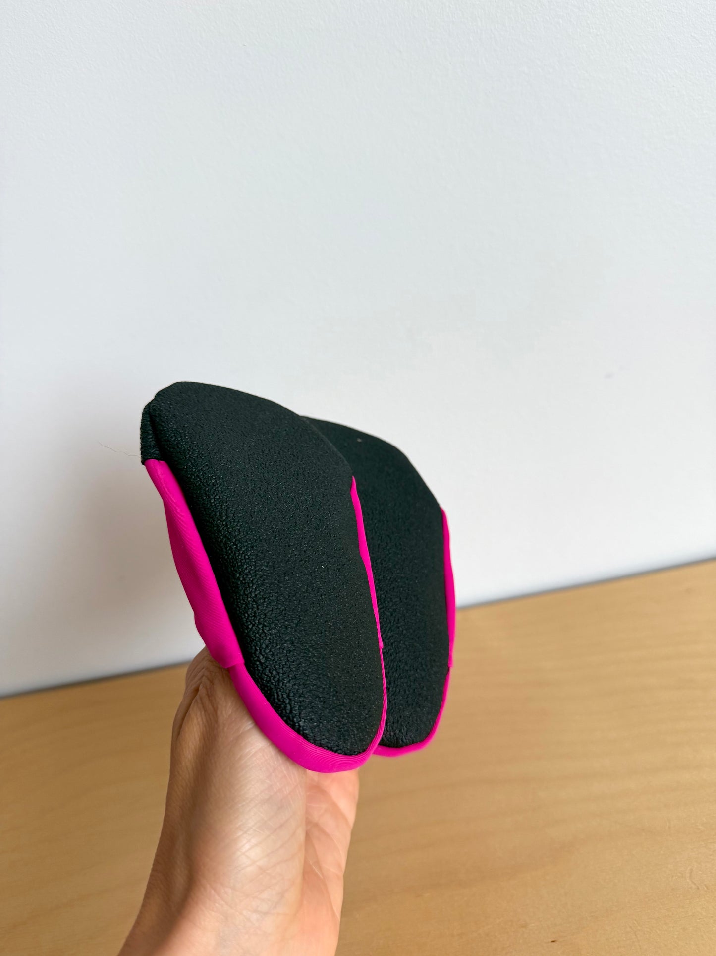 Gus Kids Co. Pink Rubber Sole Slipper / Size 5-6 Toddler