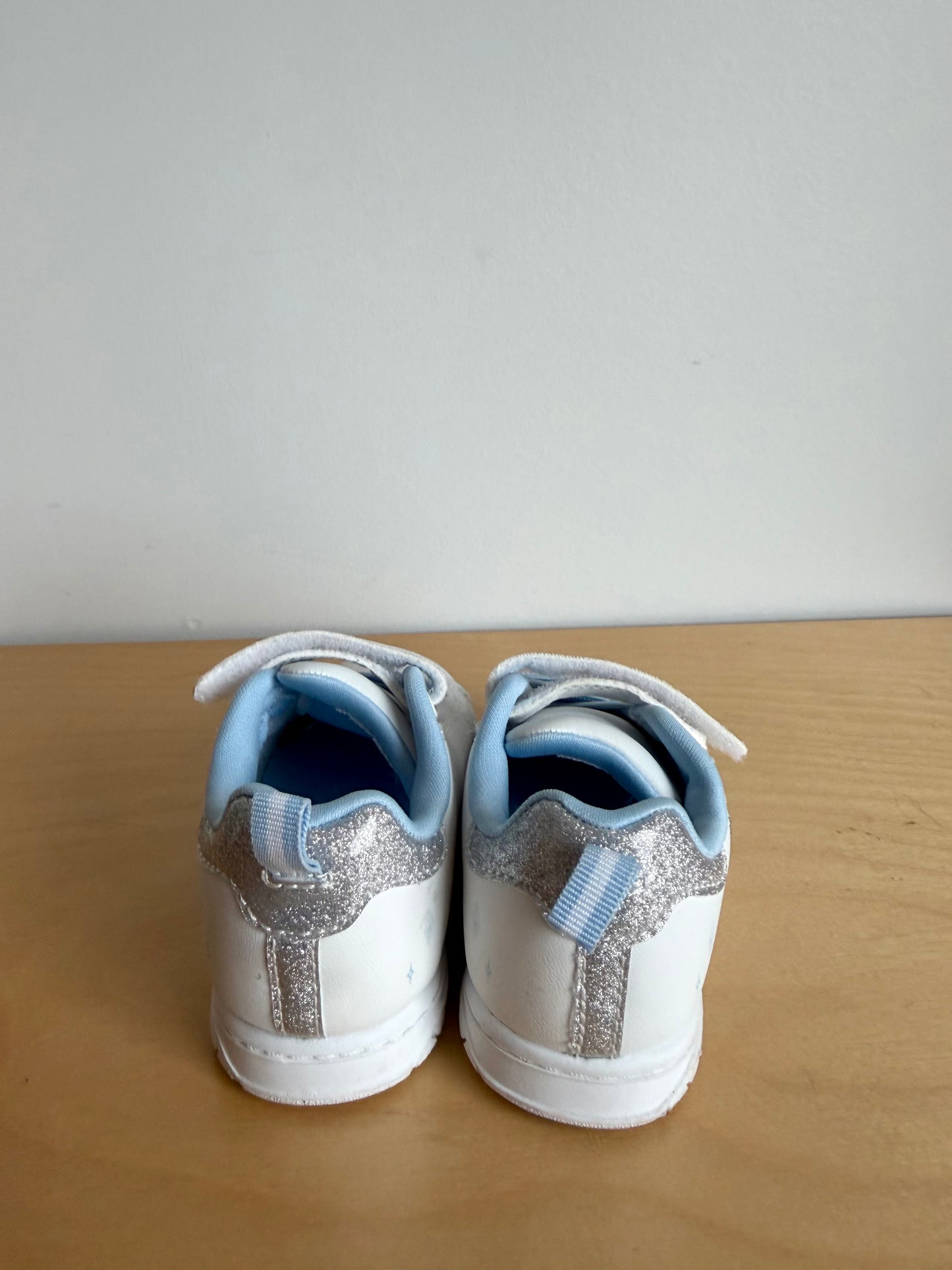 Frozen Velcro Runners / Size 7 Toddler
