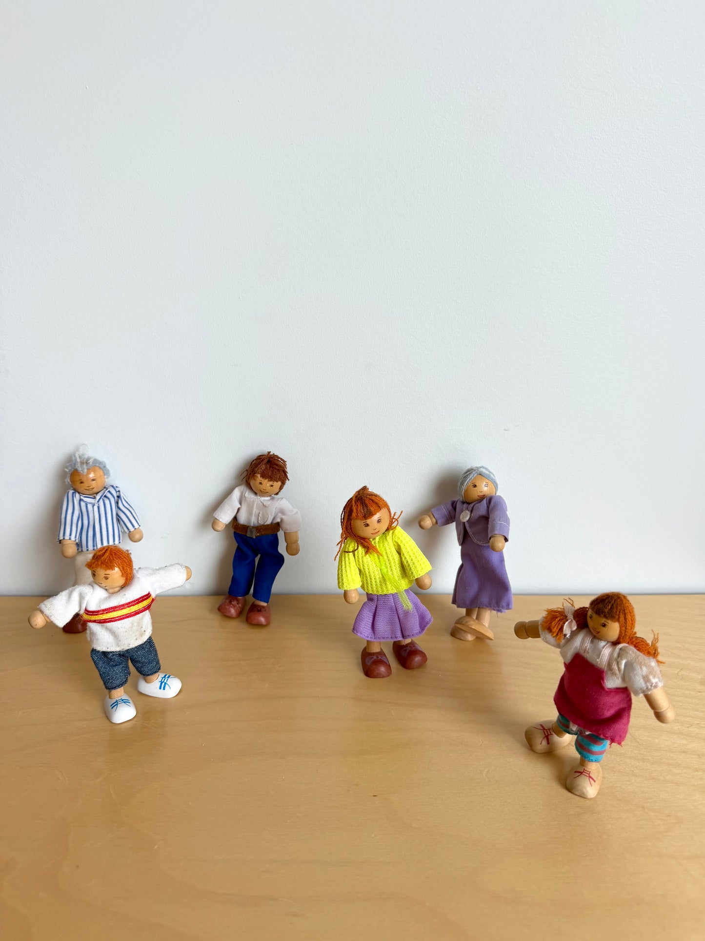 Bendable Wooden Mini Doll Toy Set