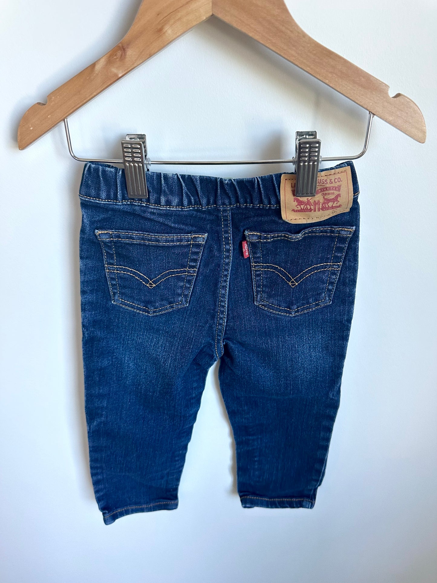 Levi Jeans / 24m
