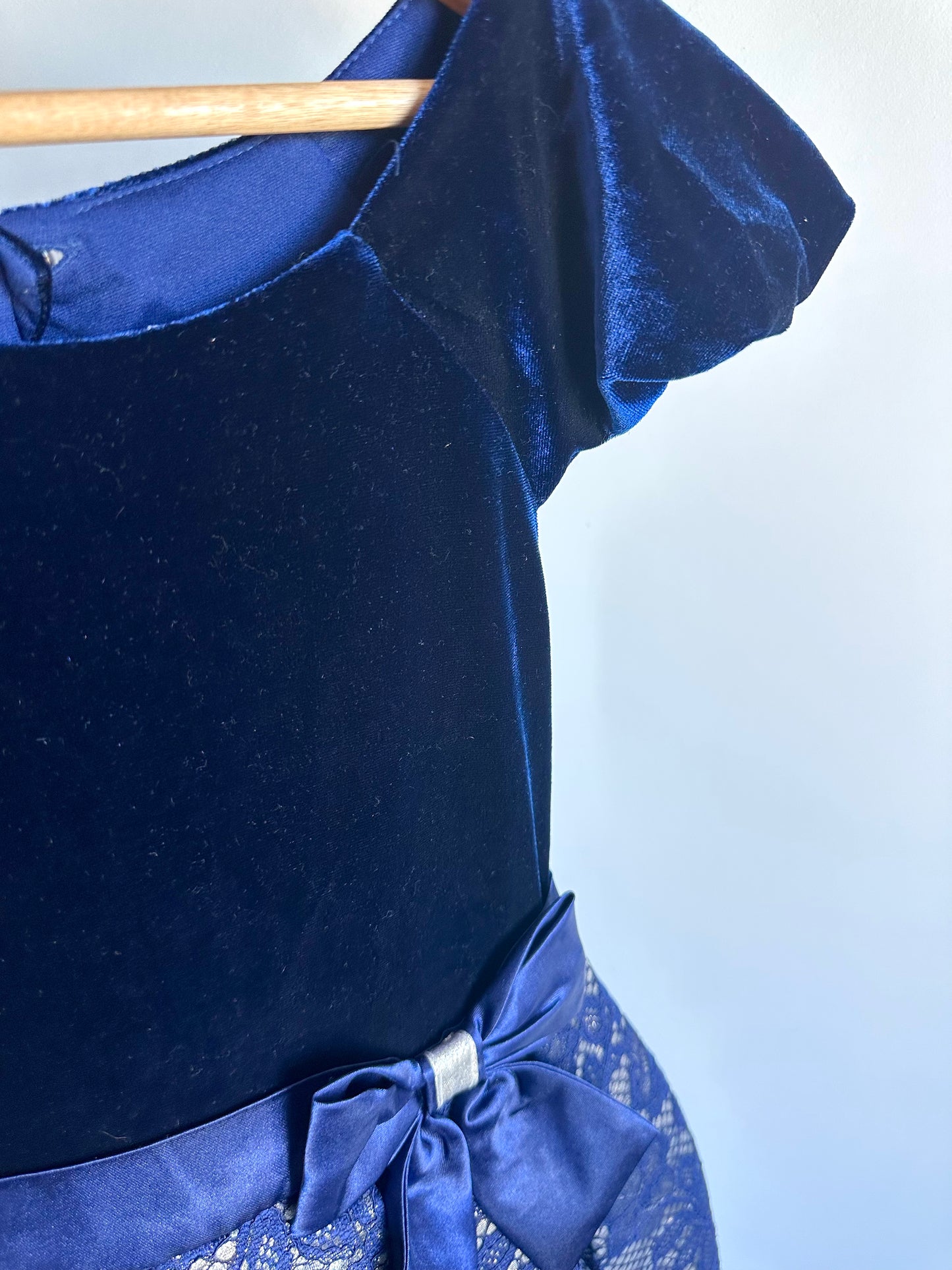 Blue Velour Lace Dress / 8 years