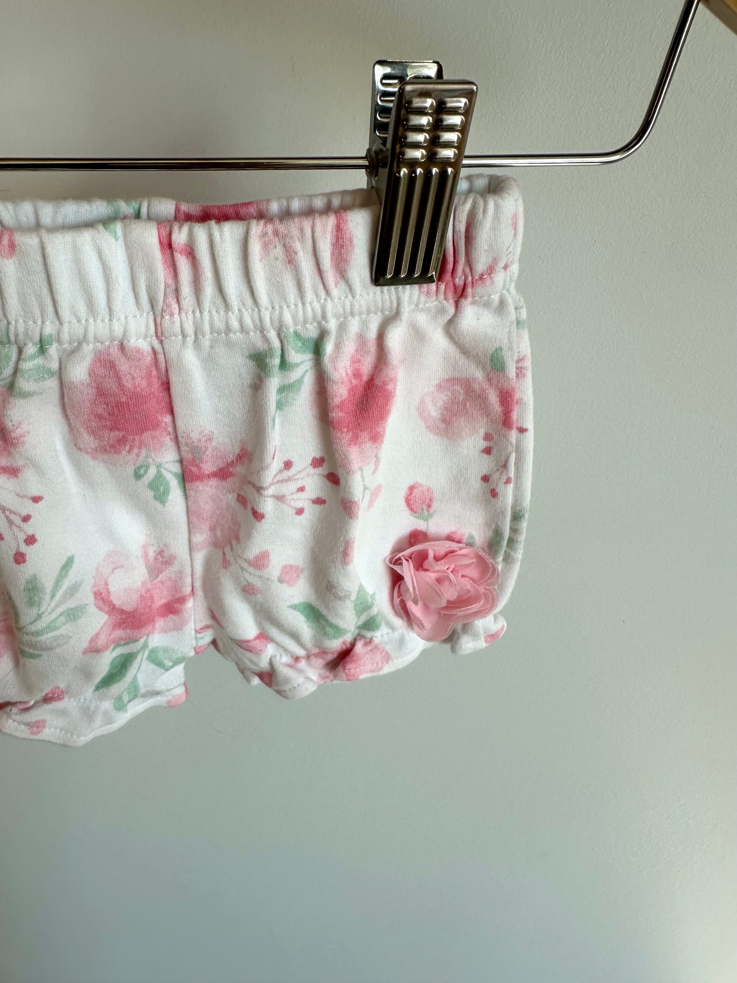 Pink Flower Shorts / 3-6m