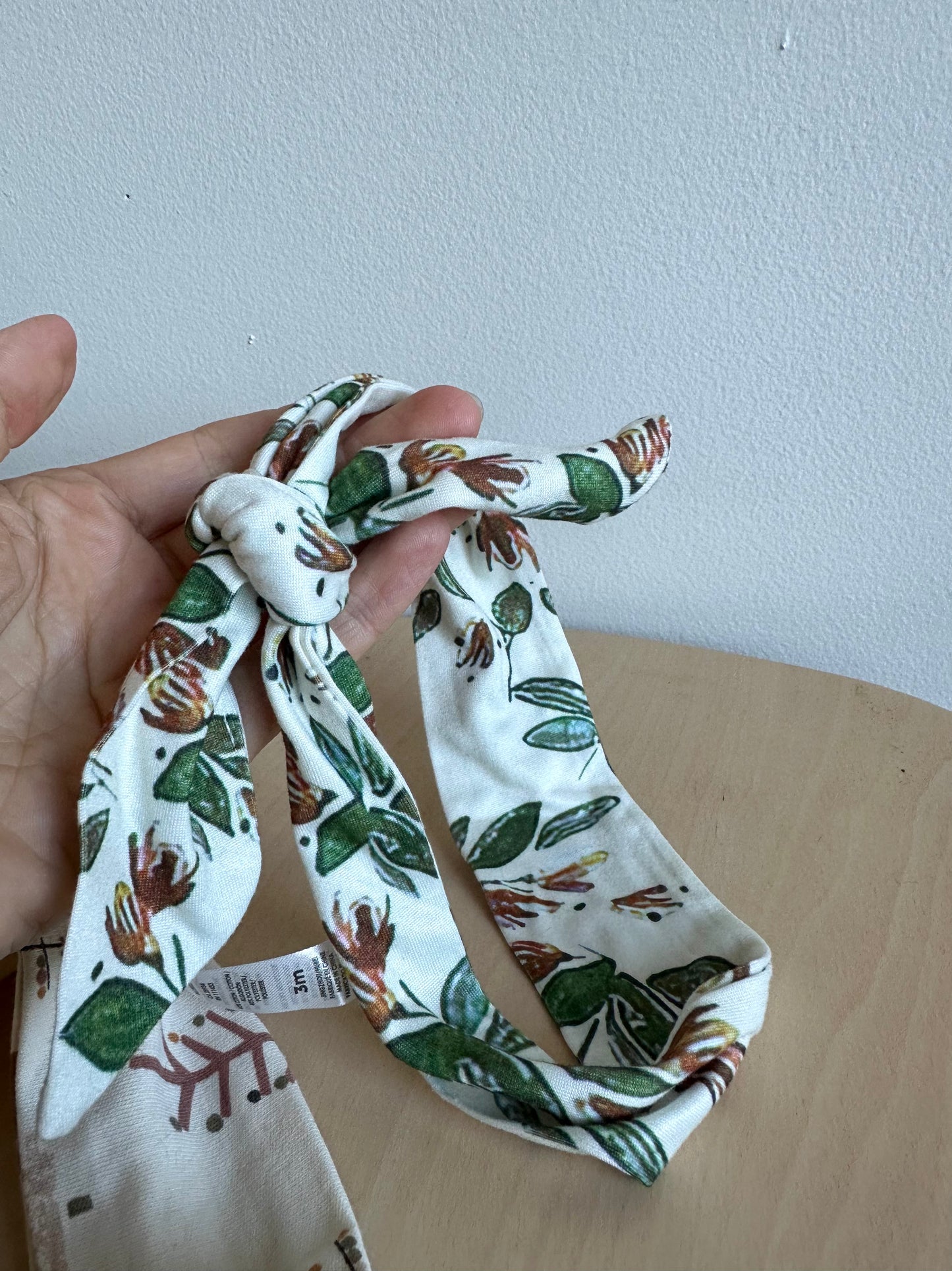Set of 4 Headbands / 3-12m? (No Shipping)
