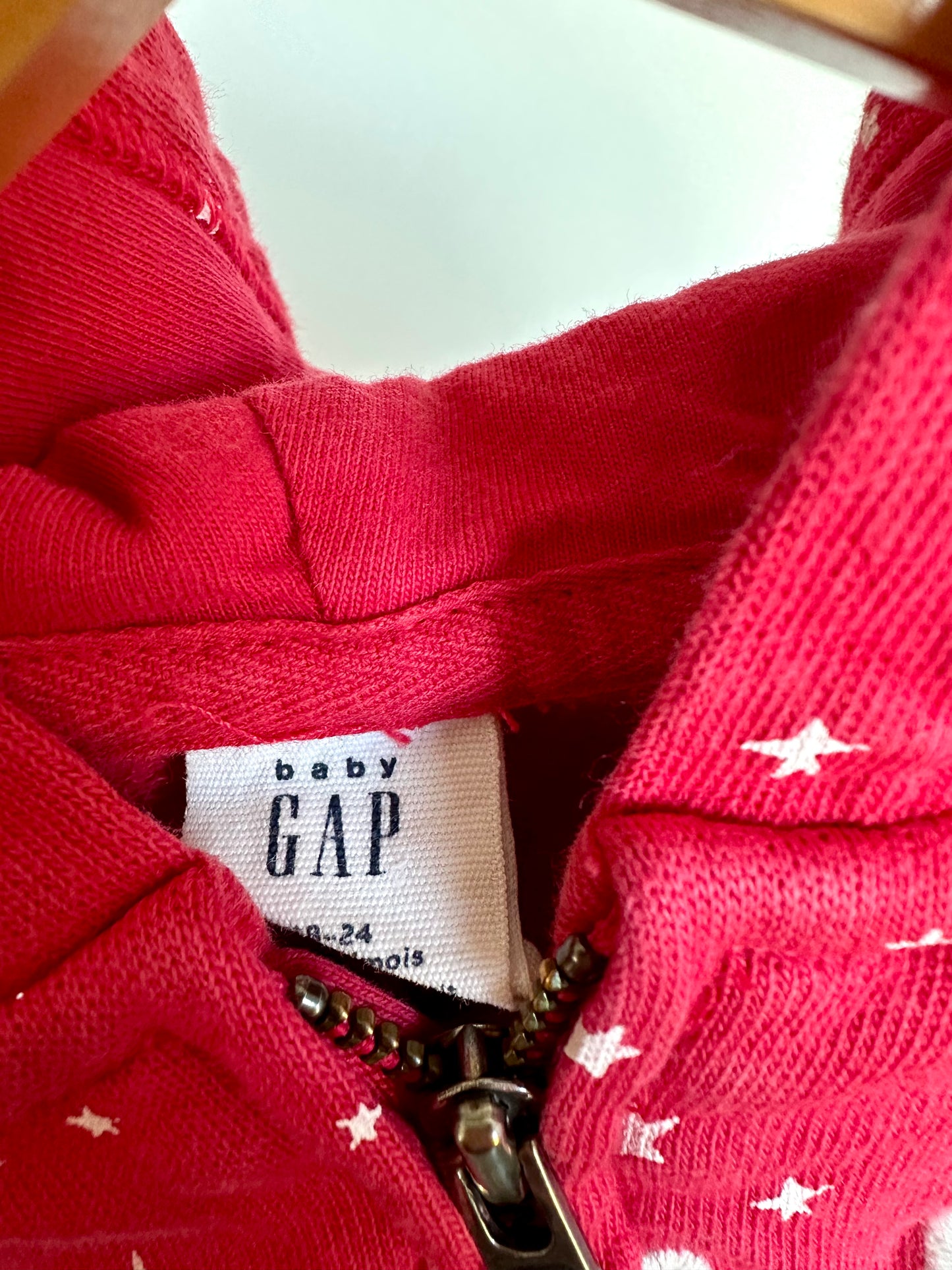 Gap Star Red Hoodie / 18-24m