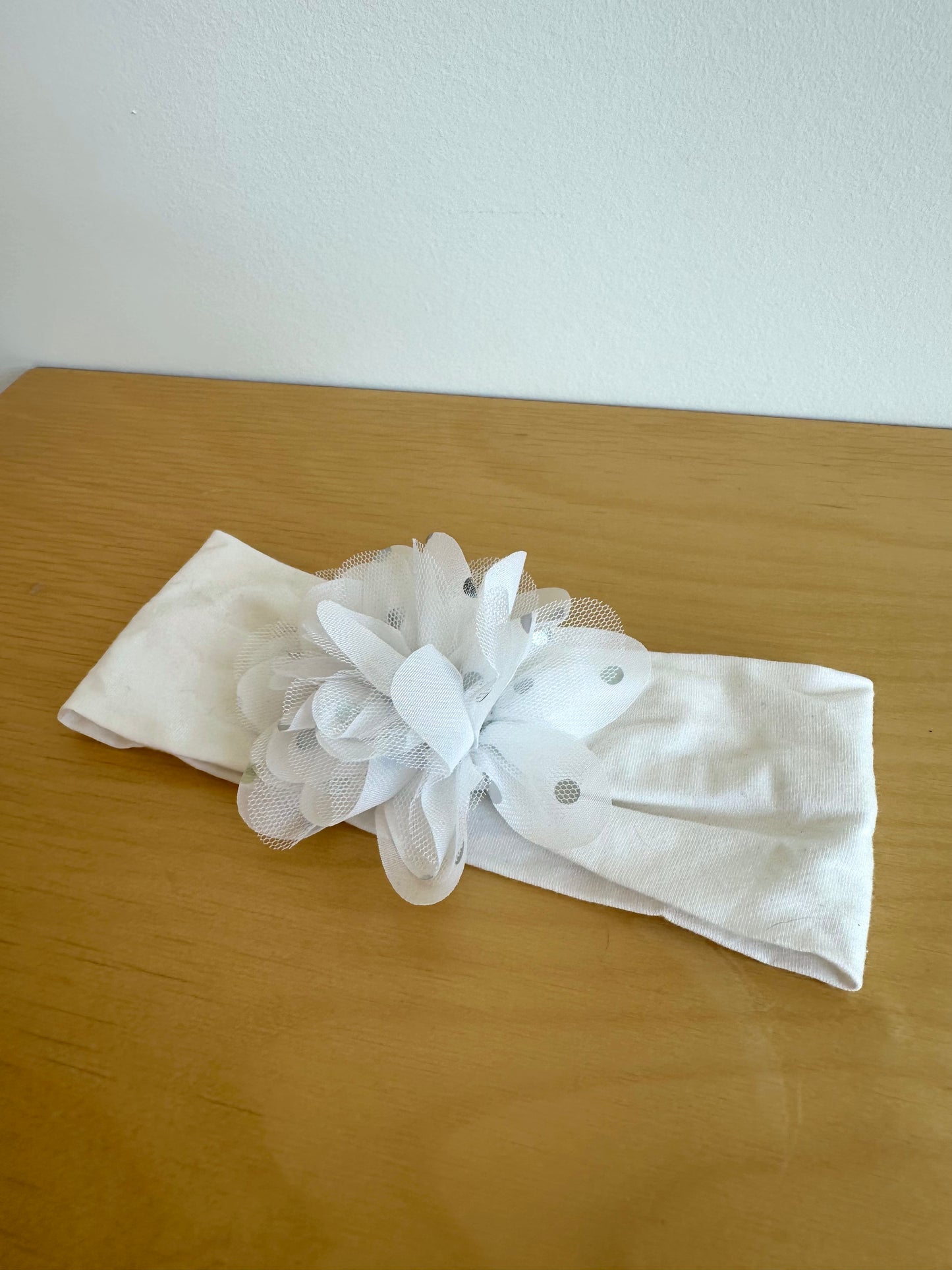 White Flower Headband / 6-24m