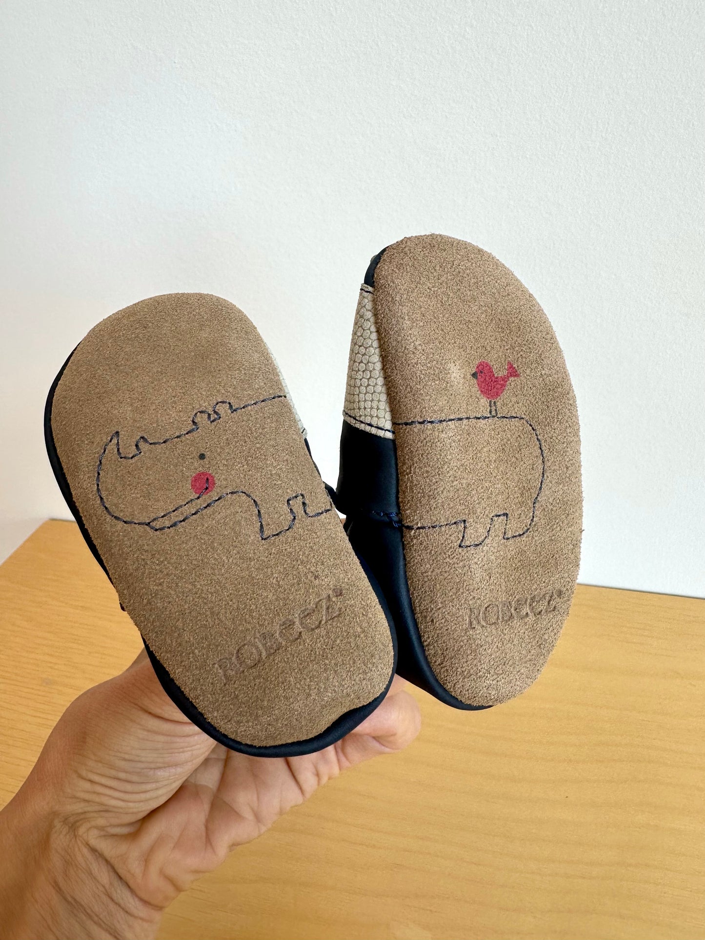 Robeez Navy Rhino Soft Sole Shoes / 0-6m