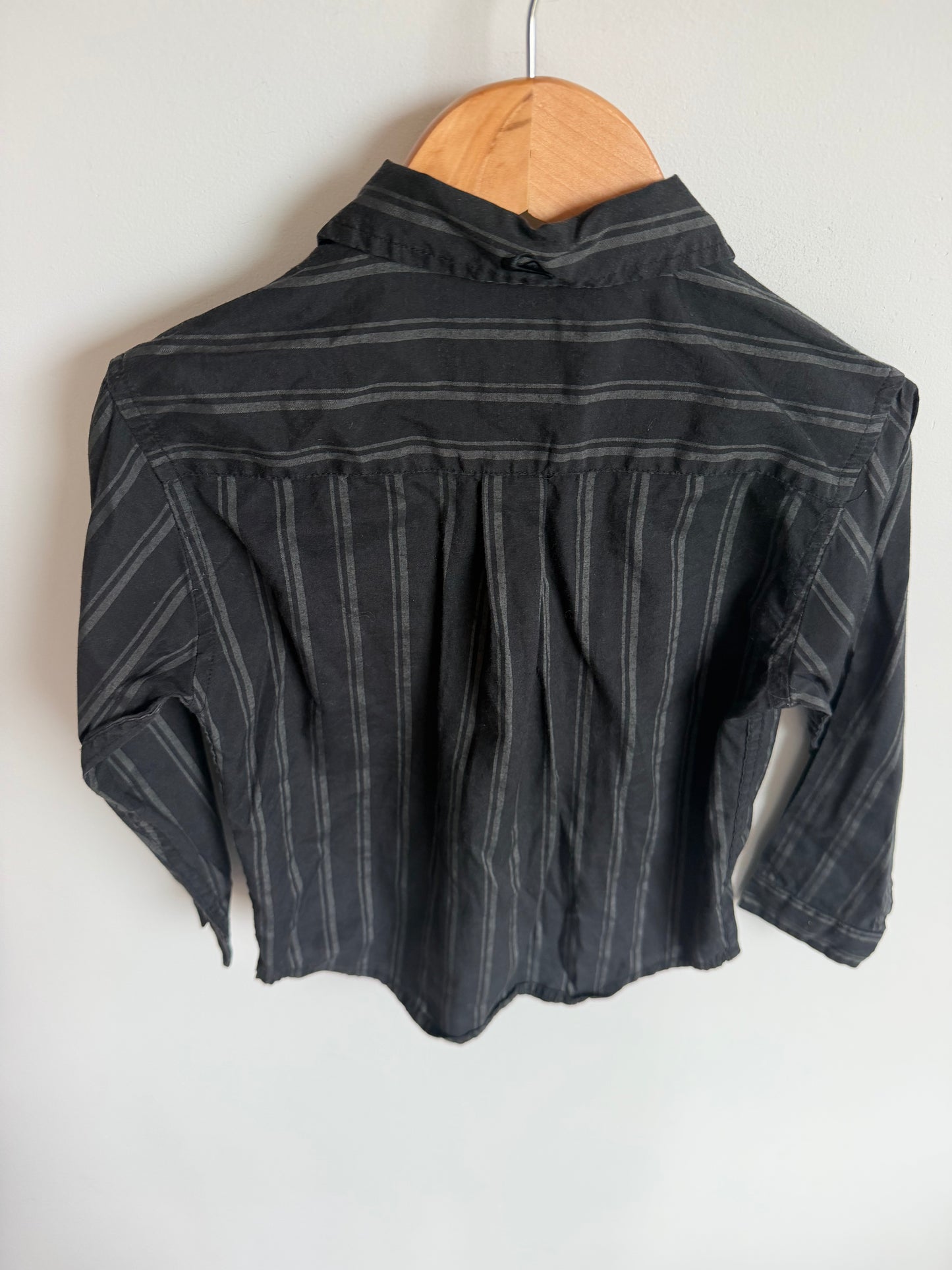 Quicksilver Black Striped Button Up Top / 3T