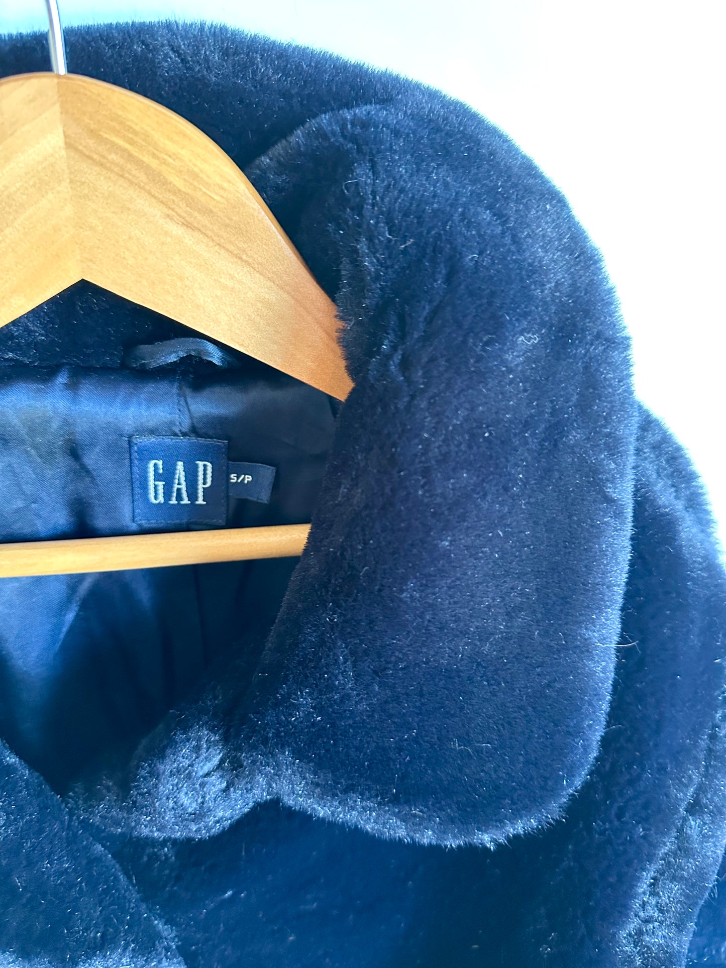 Gap Navy Faux Fur Coat / 6-7 years (S)