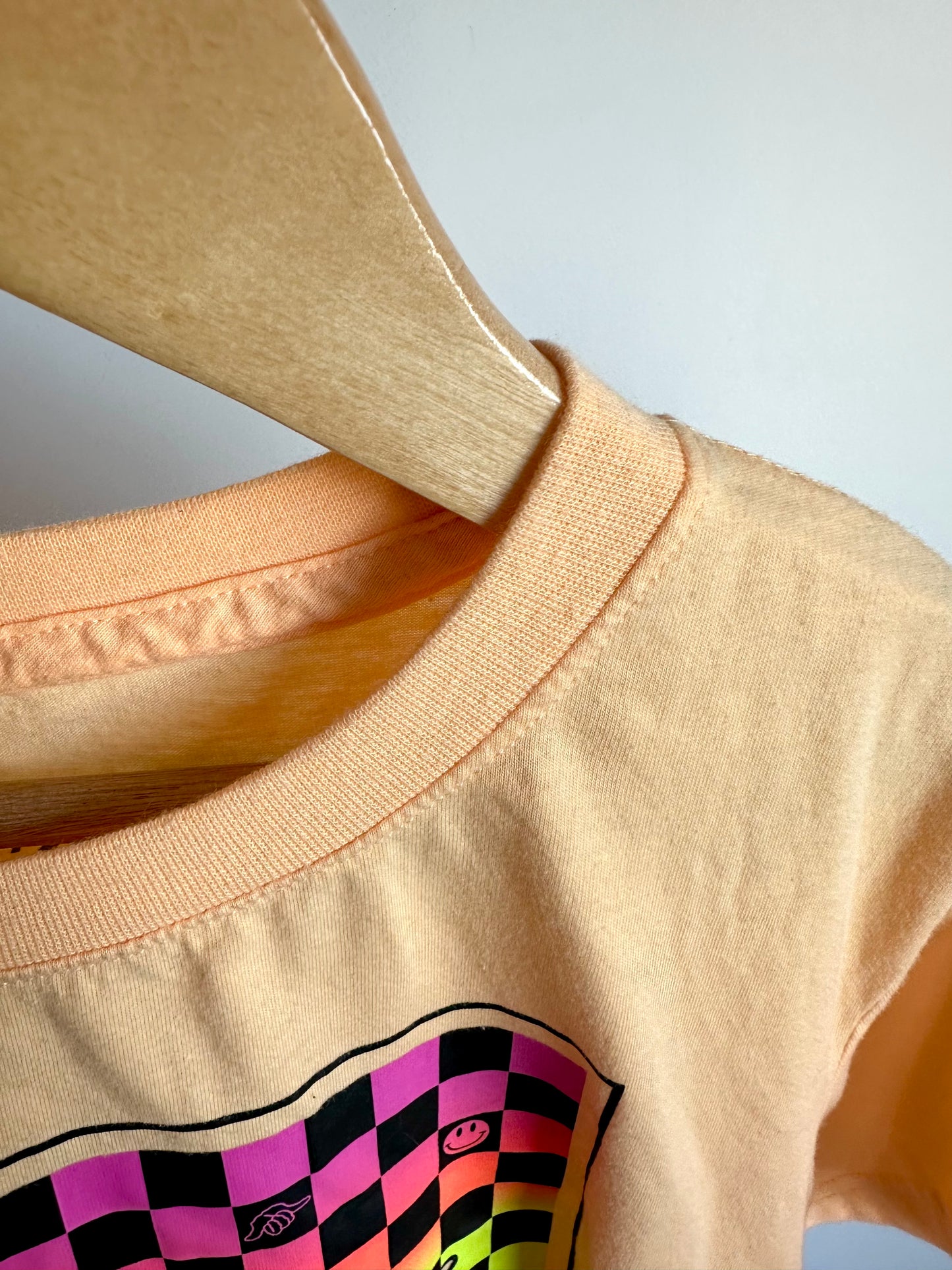Hurley Checkered Graphic T-shirt / 10-12 years