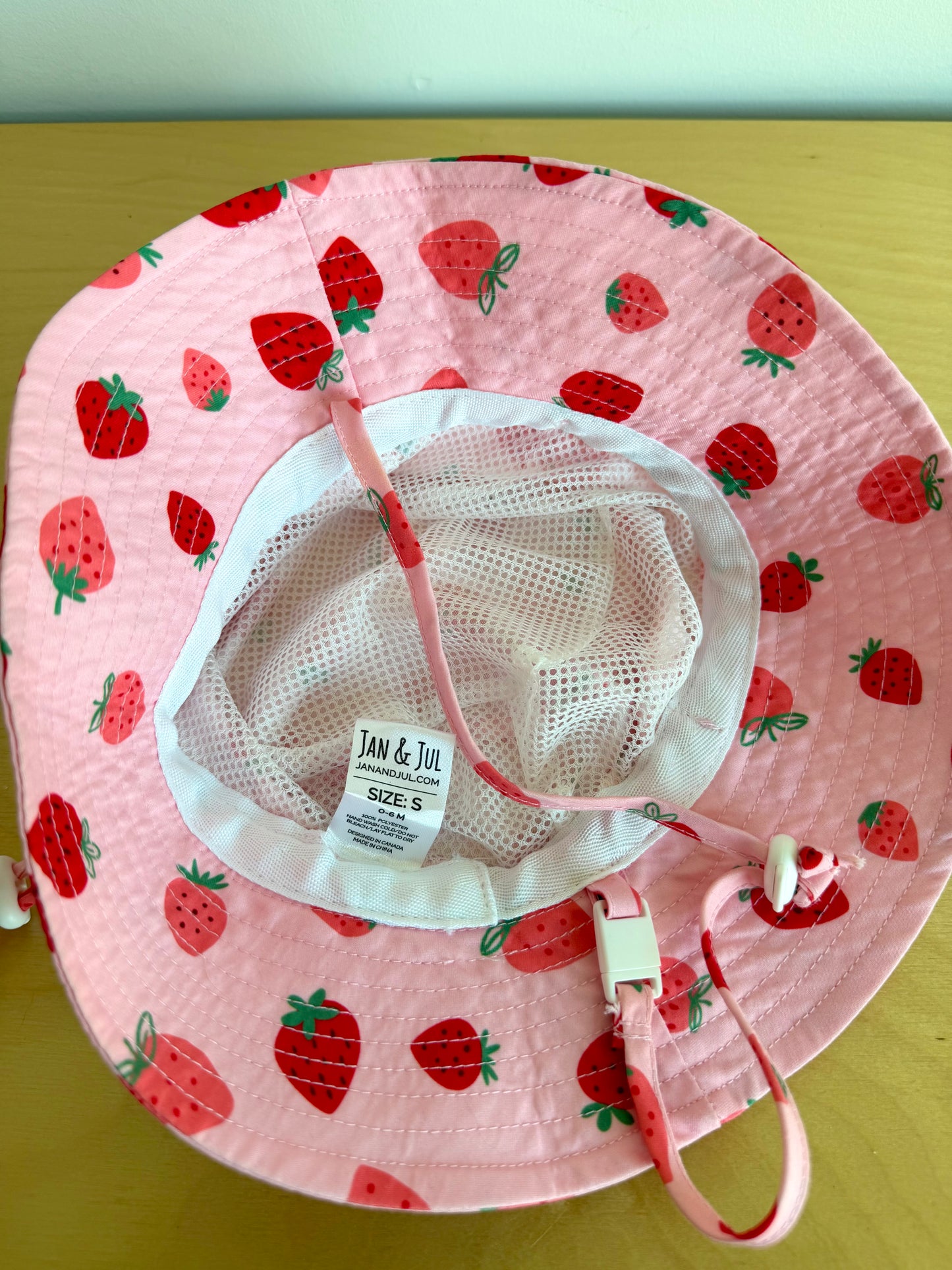 Jan & Jul Strawberry Bucket Strap Hat / 0-6m (Small)