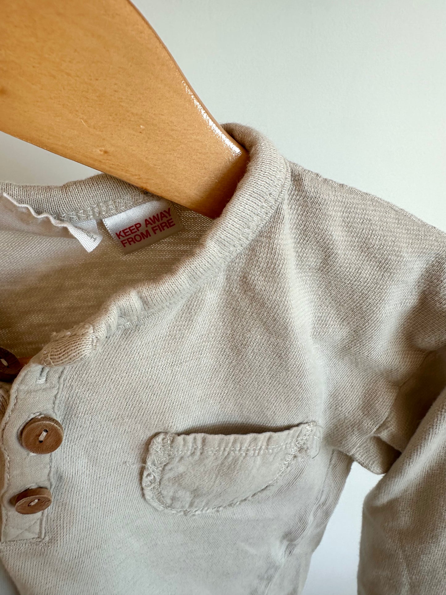 Zara Oat Pocket Long Sleeve / 18-24m